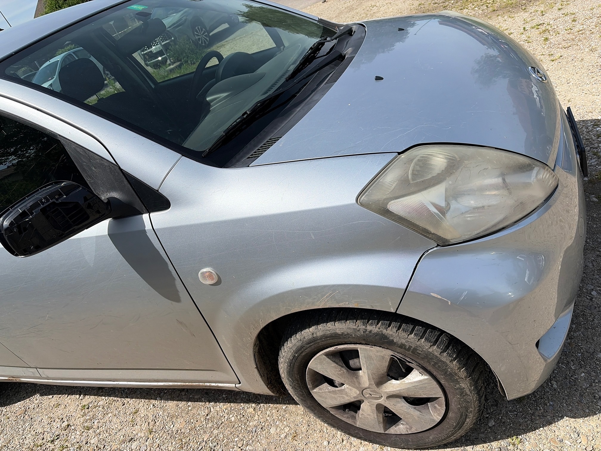 DAIHATSU Sirion 1.3 4WD — zdjęcie 9