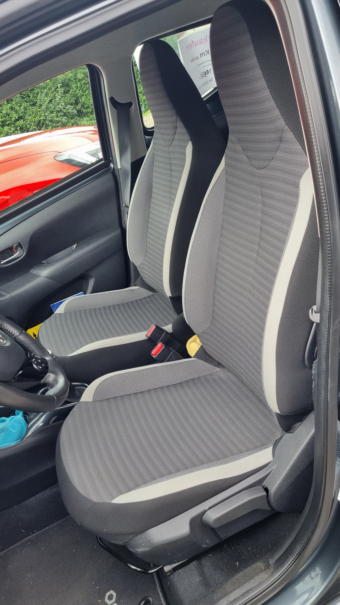 TOYOTA Aygo 1.0 — zdjęcie 12