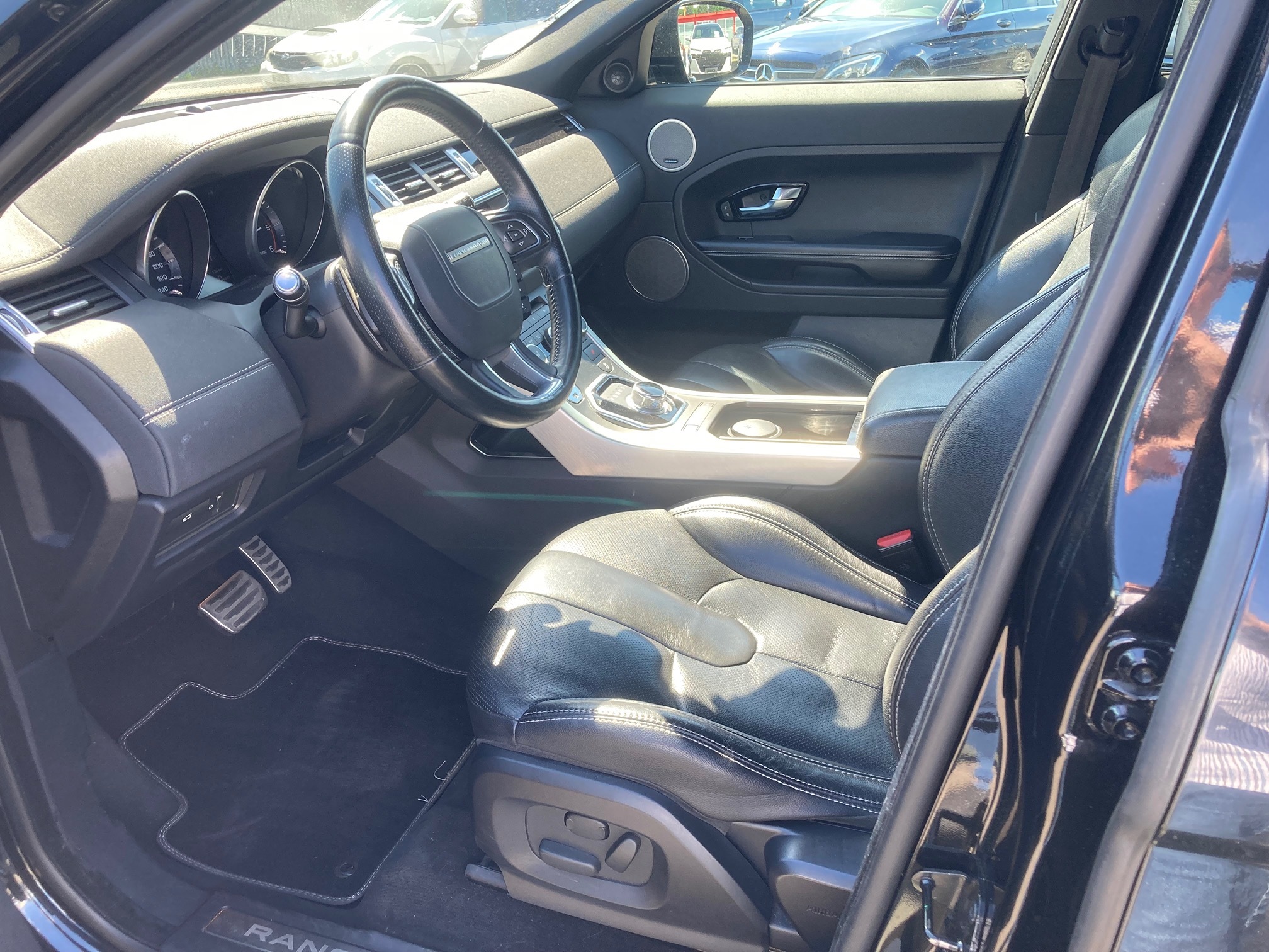 LAND ROVER RR Evoque SD4 — zdjęcie 6
