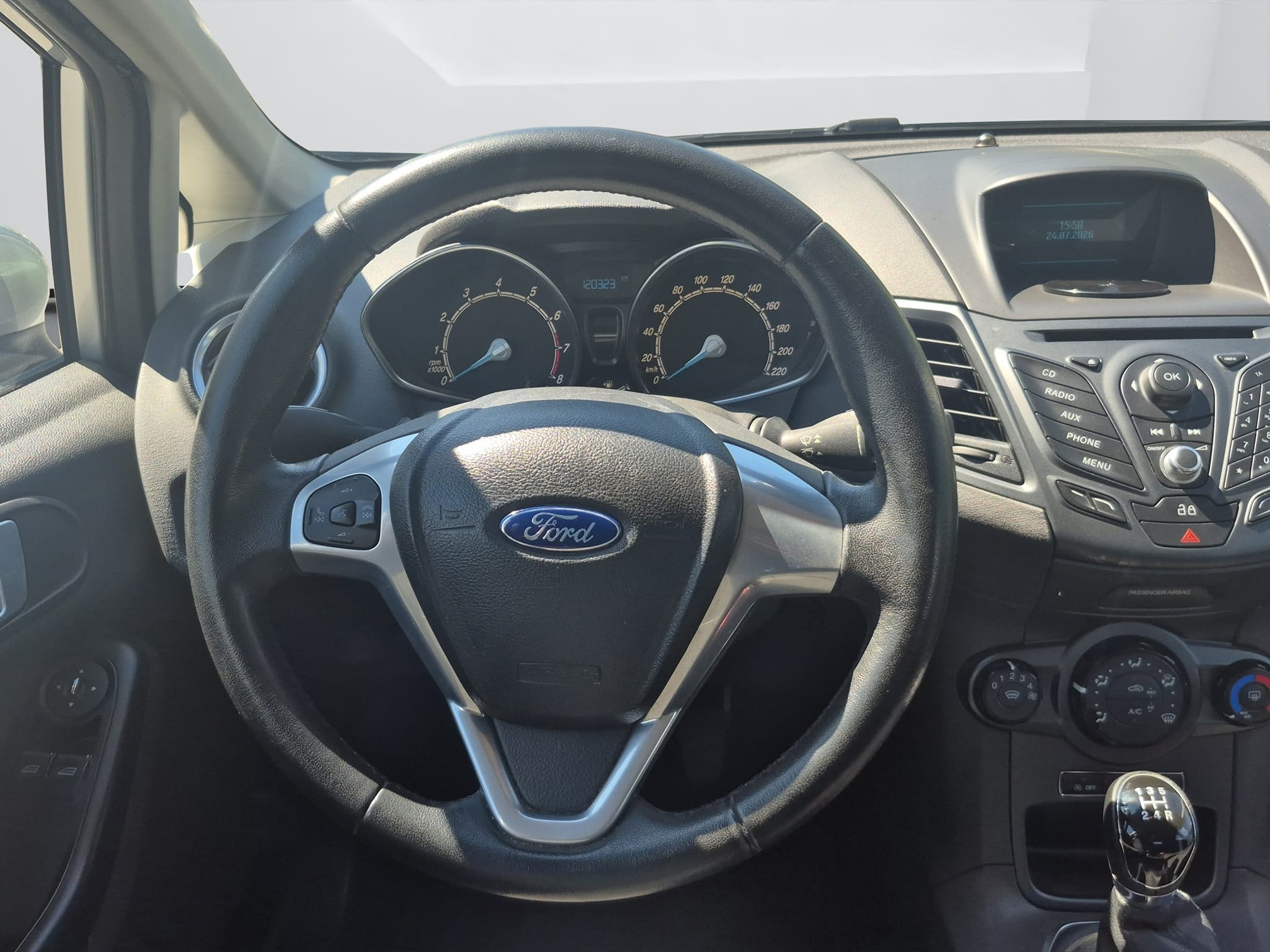 FORD Fiesta 1.0 (MFK 07.2026) — zdjęcie 11