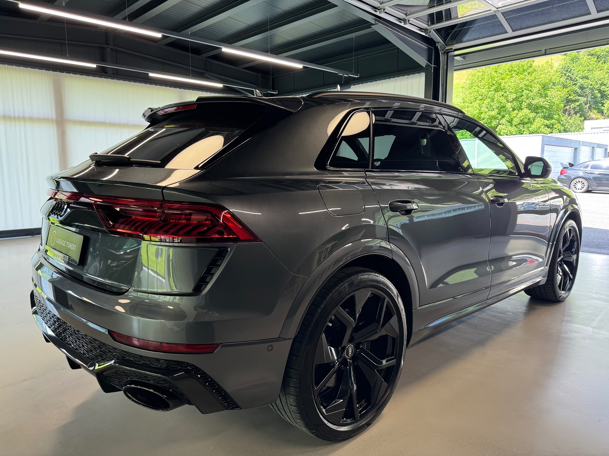AUDI RS Q8 — zdjęcie 4