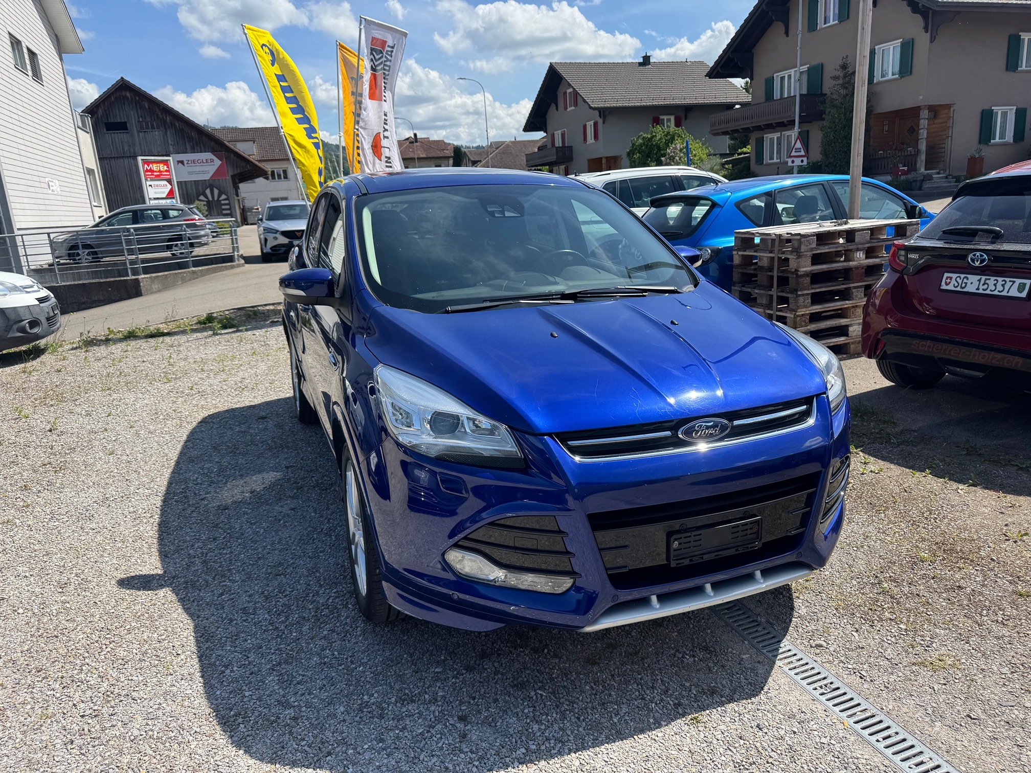 FORD Kuga 2.0 TDCi 4x4 — zdjęcie 2
