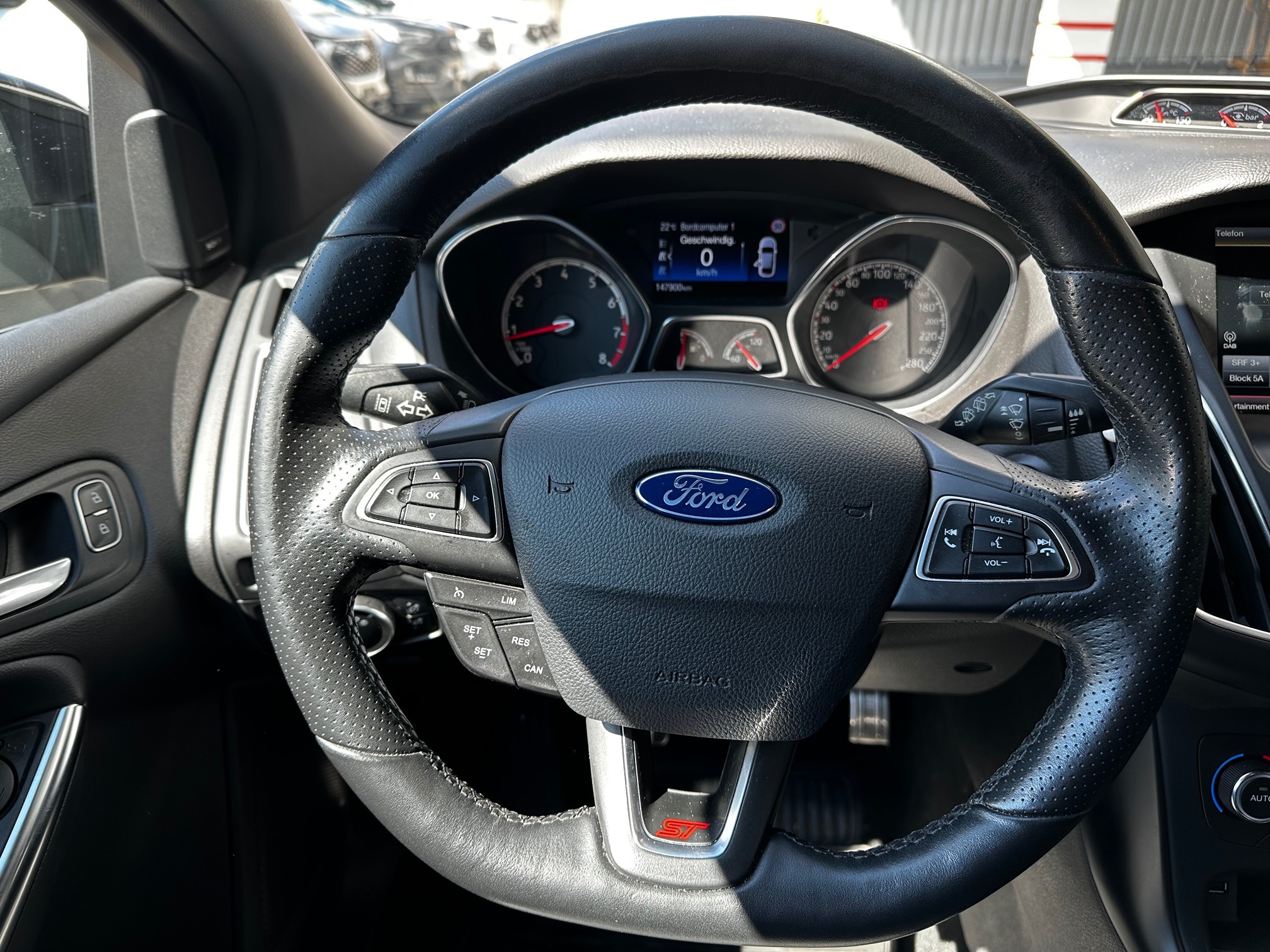 FORD Focus ST 2.0 SCTi ST ST-3 — zdjęcie 11