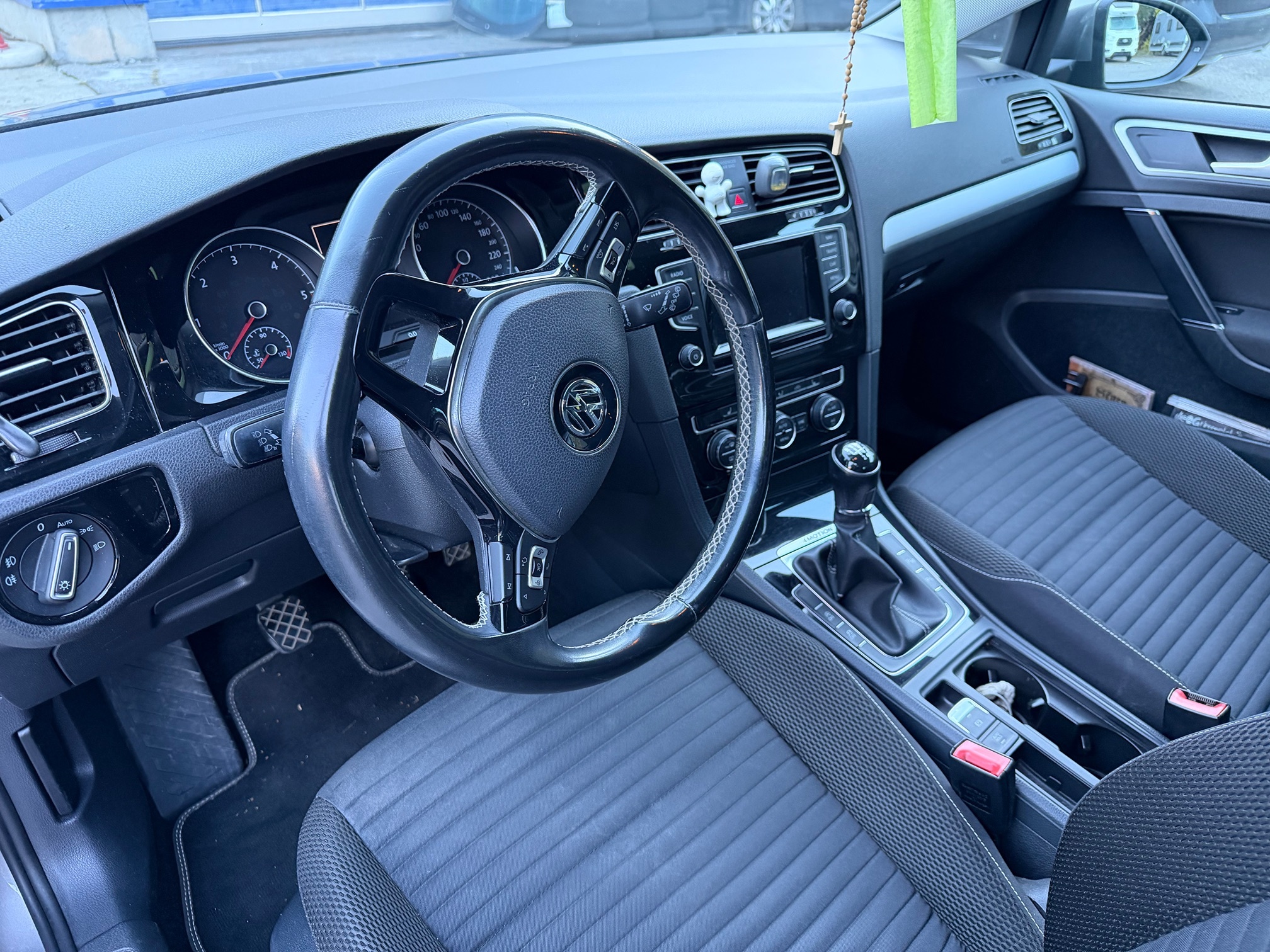 VW Golf VII 1.6 4M 5 — zdjęcie 11