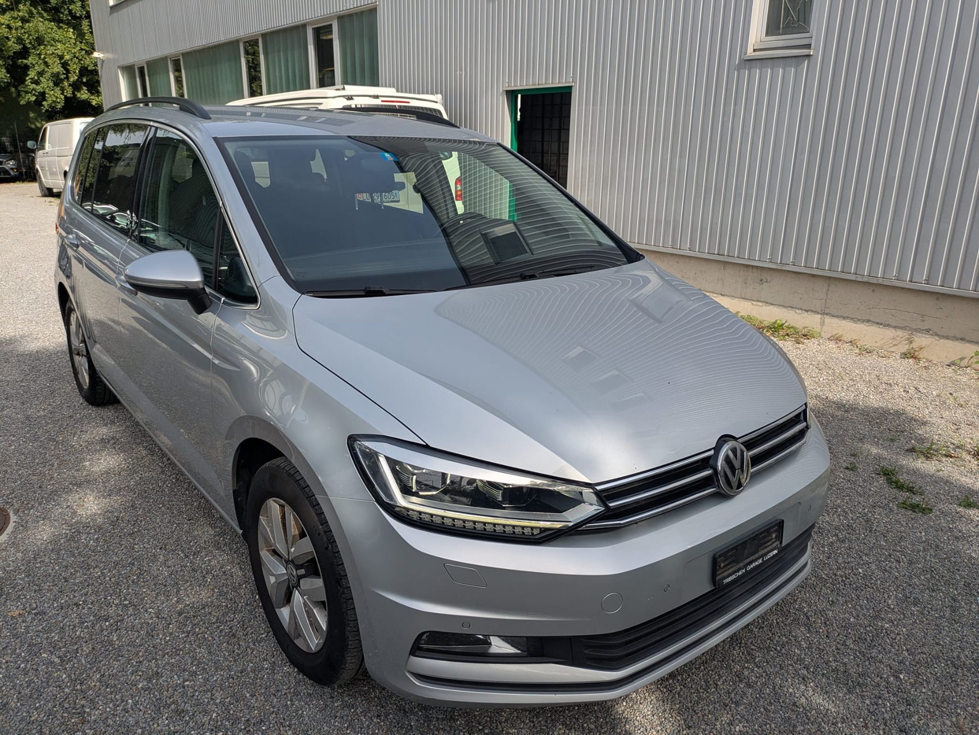VW Touran 1.6TDI — zdjęcie 8