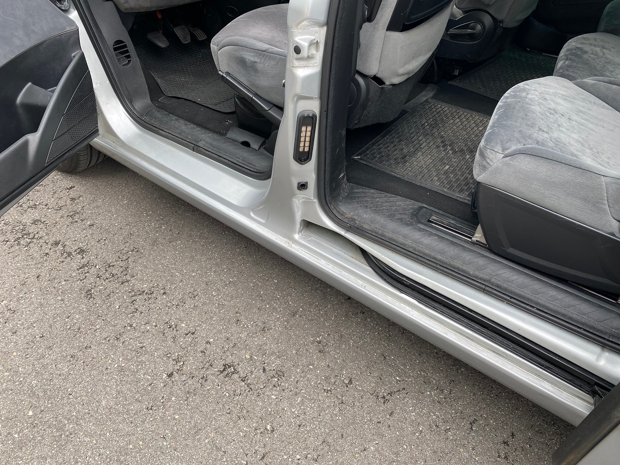 CITROEN C8 2.0 HDi FAP 7 Sitze — zdjęcie 12