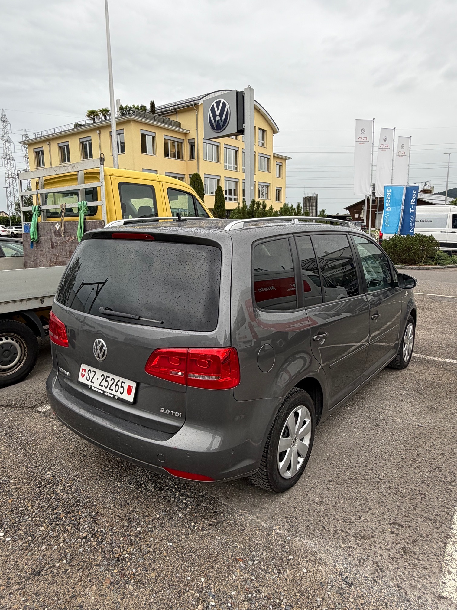VW Touran 2.0 TDI — zdjęcie 6