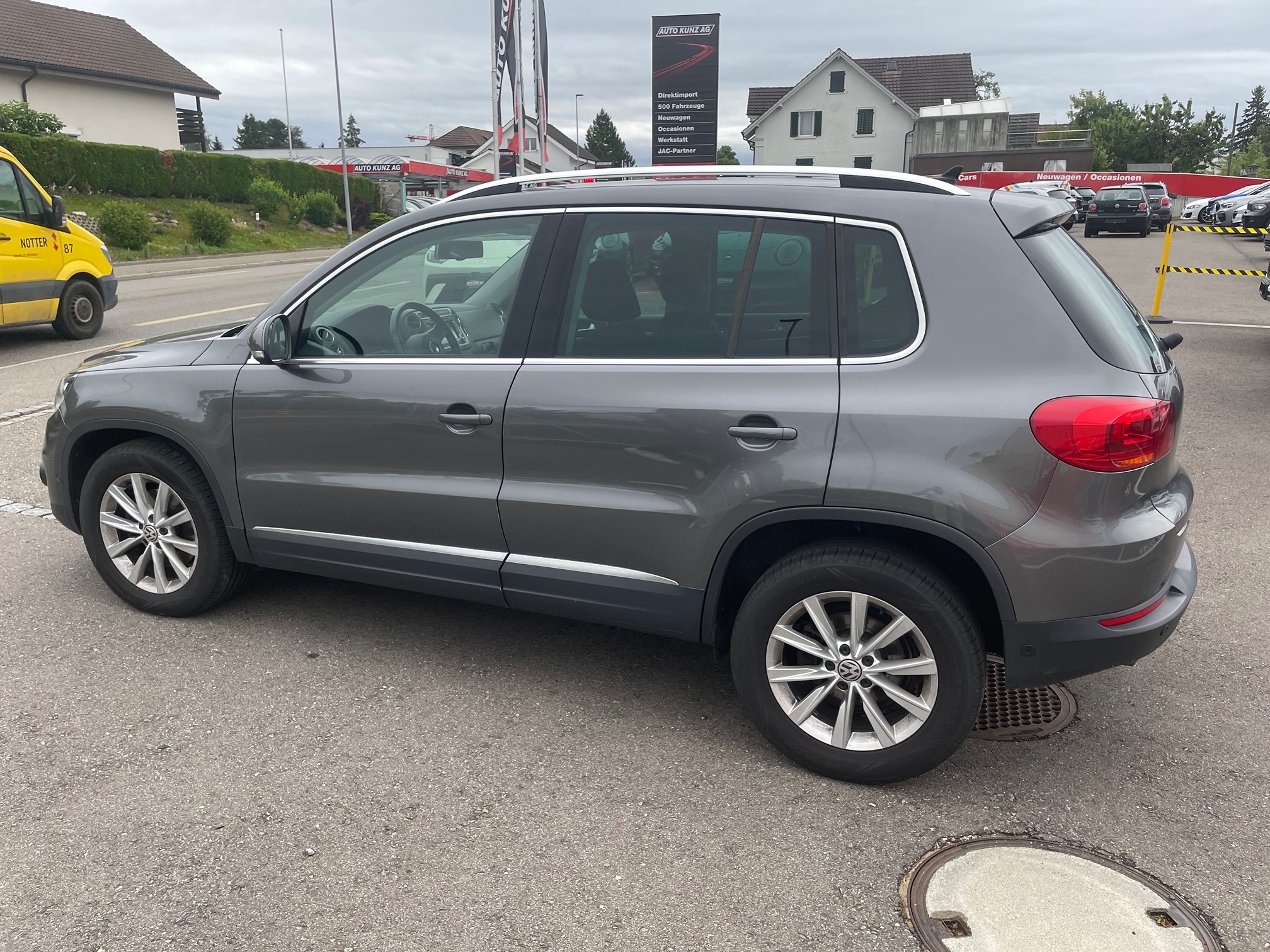 VW Tiguan 2.0TDI BMT — zdjęcie 11