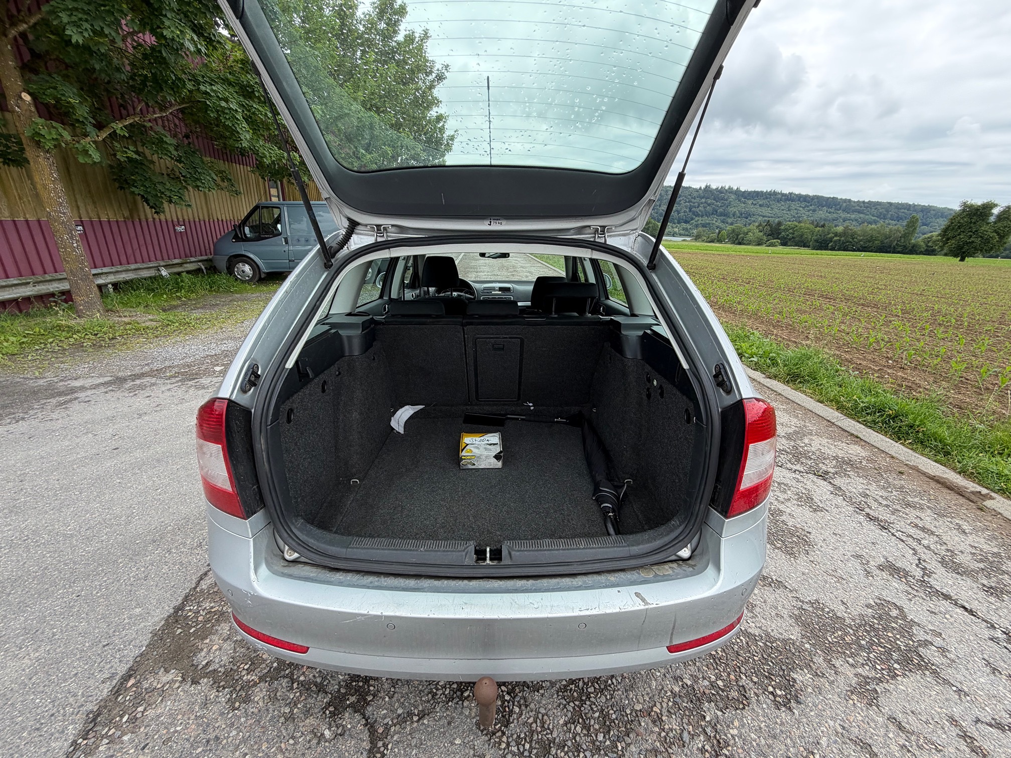 SKODA Octavia C 2.0TDI — zdjęcie 13