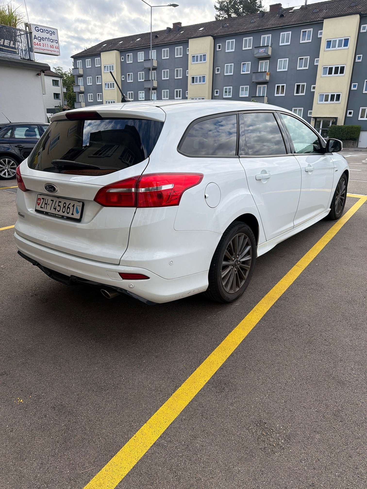 FORD Focus 2.0 TDCi — zdjęcie 15