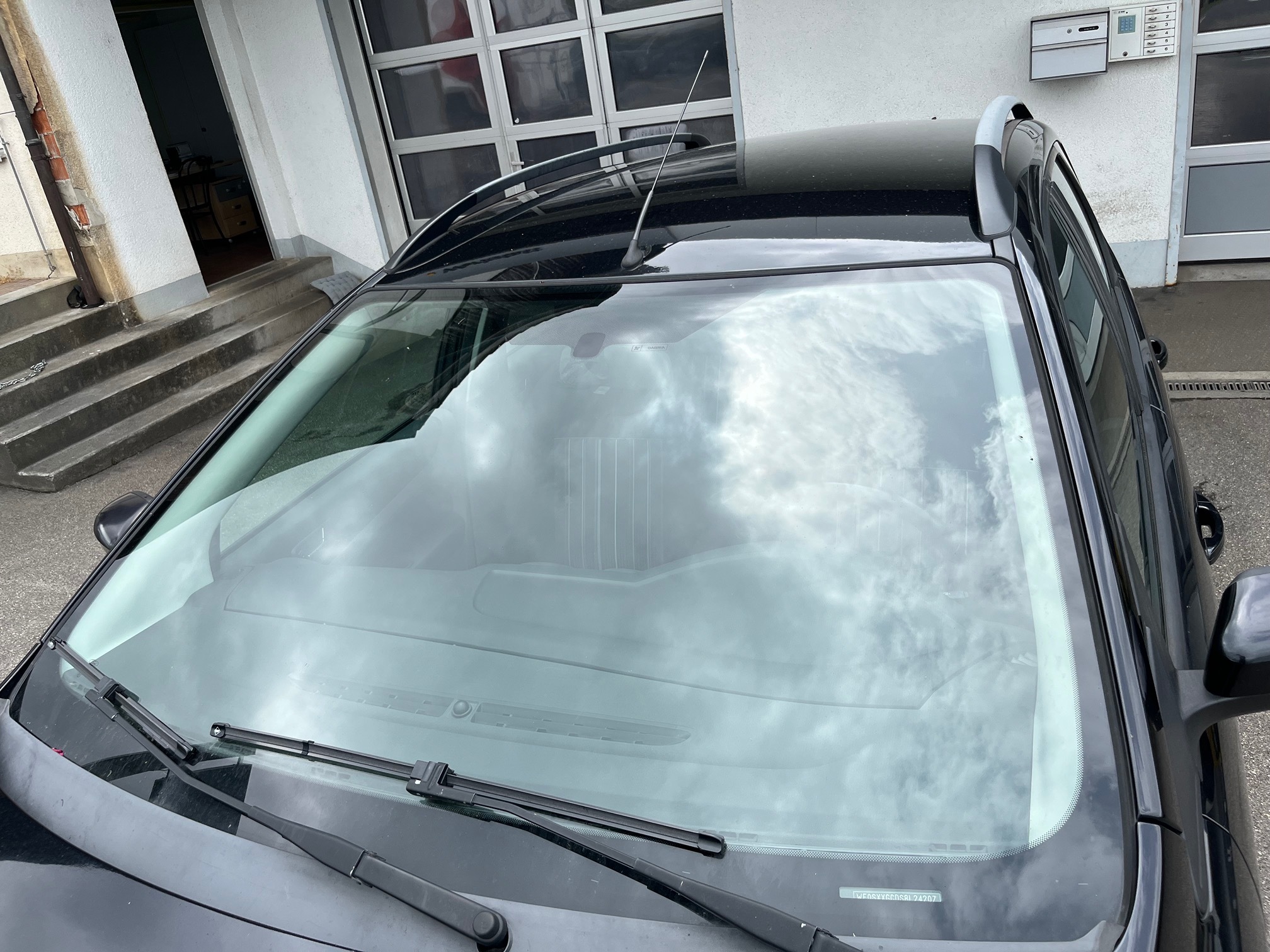 FORD Focus 1.6i 16V — zdjęcie 14