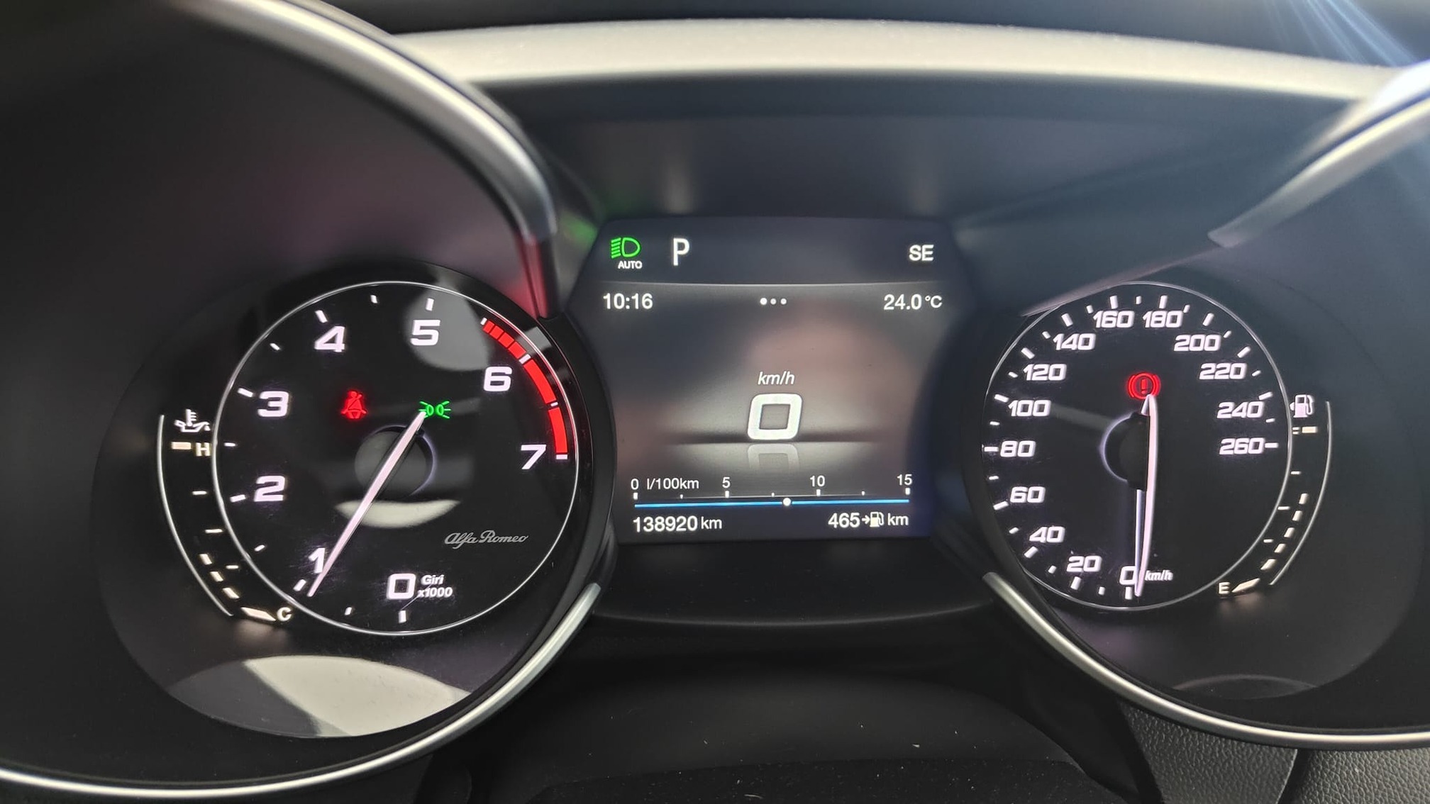 ALFA ROMEO Giulia 2.0 Q4 — zdjęcie 9