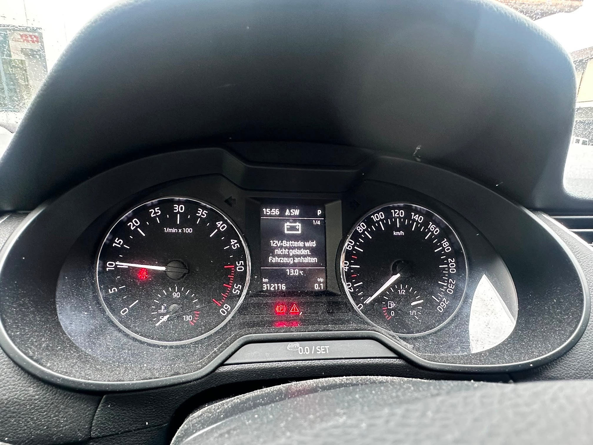 SKODA Octavia 2.0TDI — zdjęcie 8