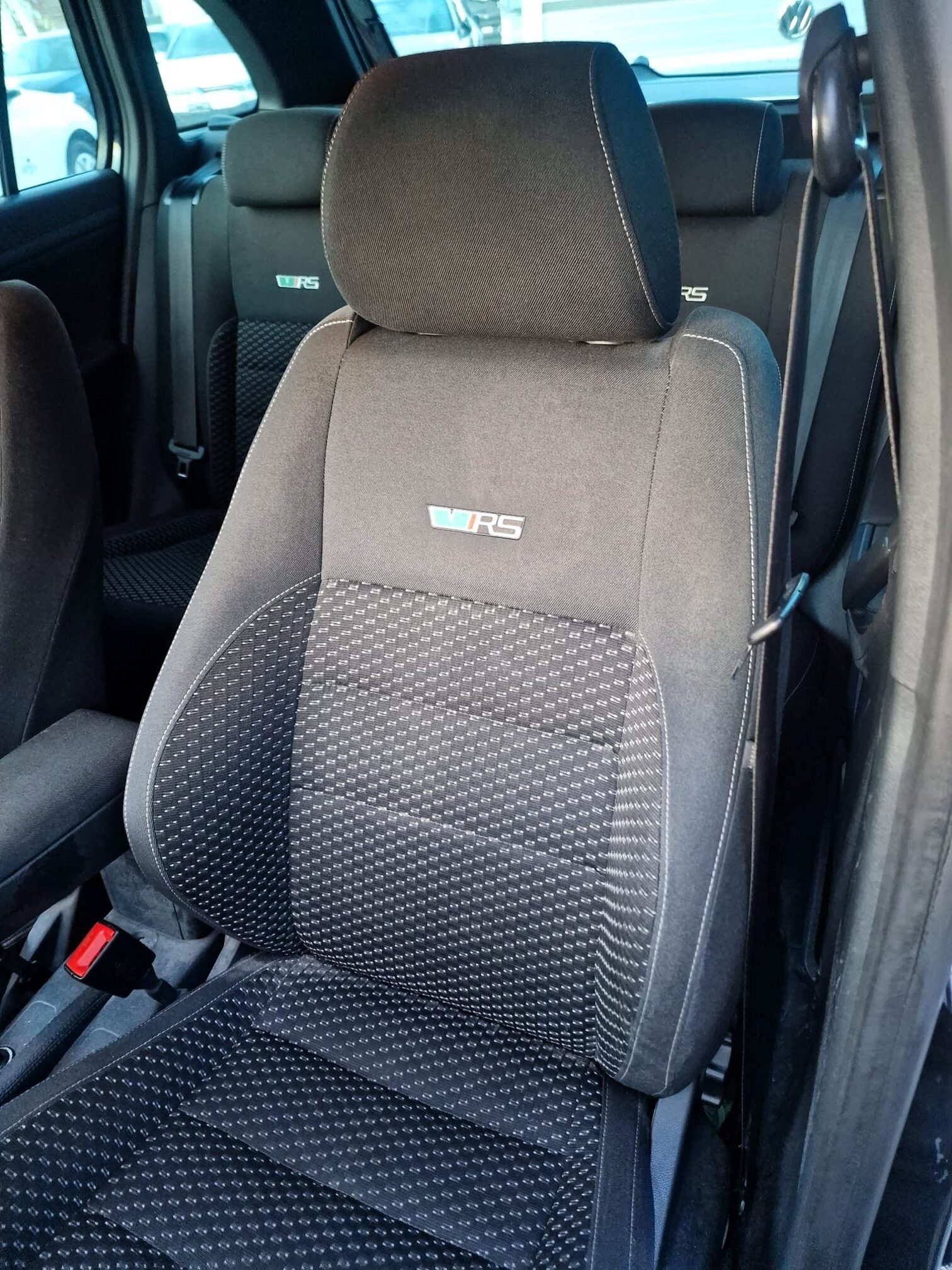SKODA Fabia Combi RS — zdjęcie 7