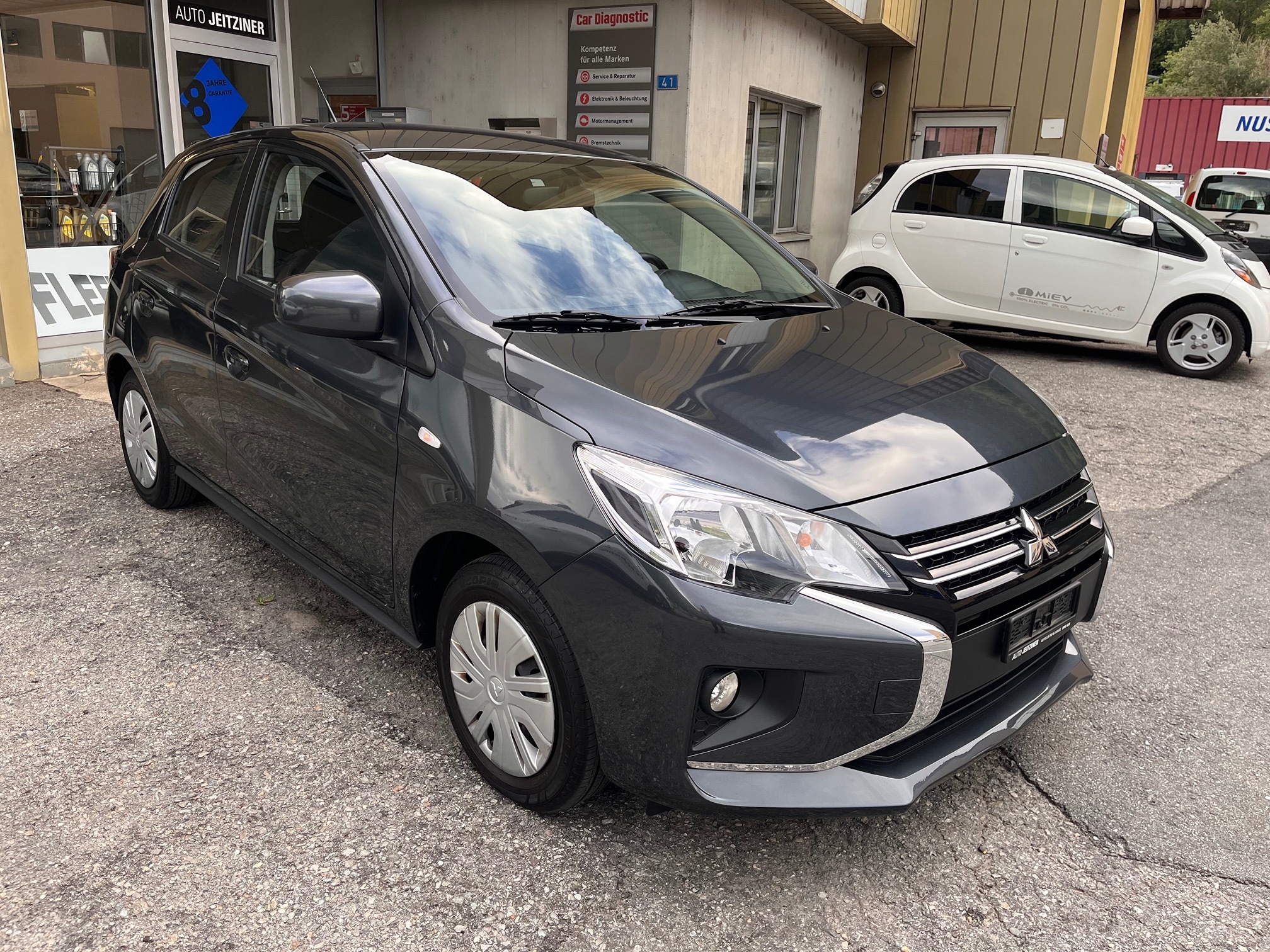 MITSUBISHI Space Star 1.2 Automat — zdjęcie 4