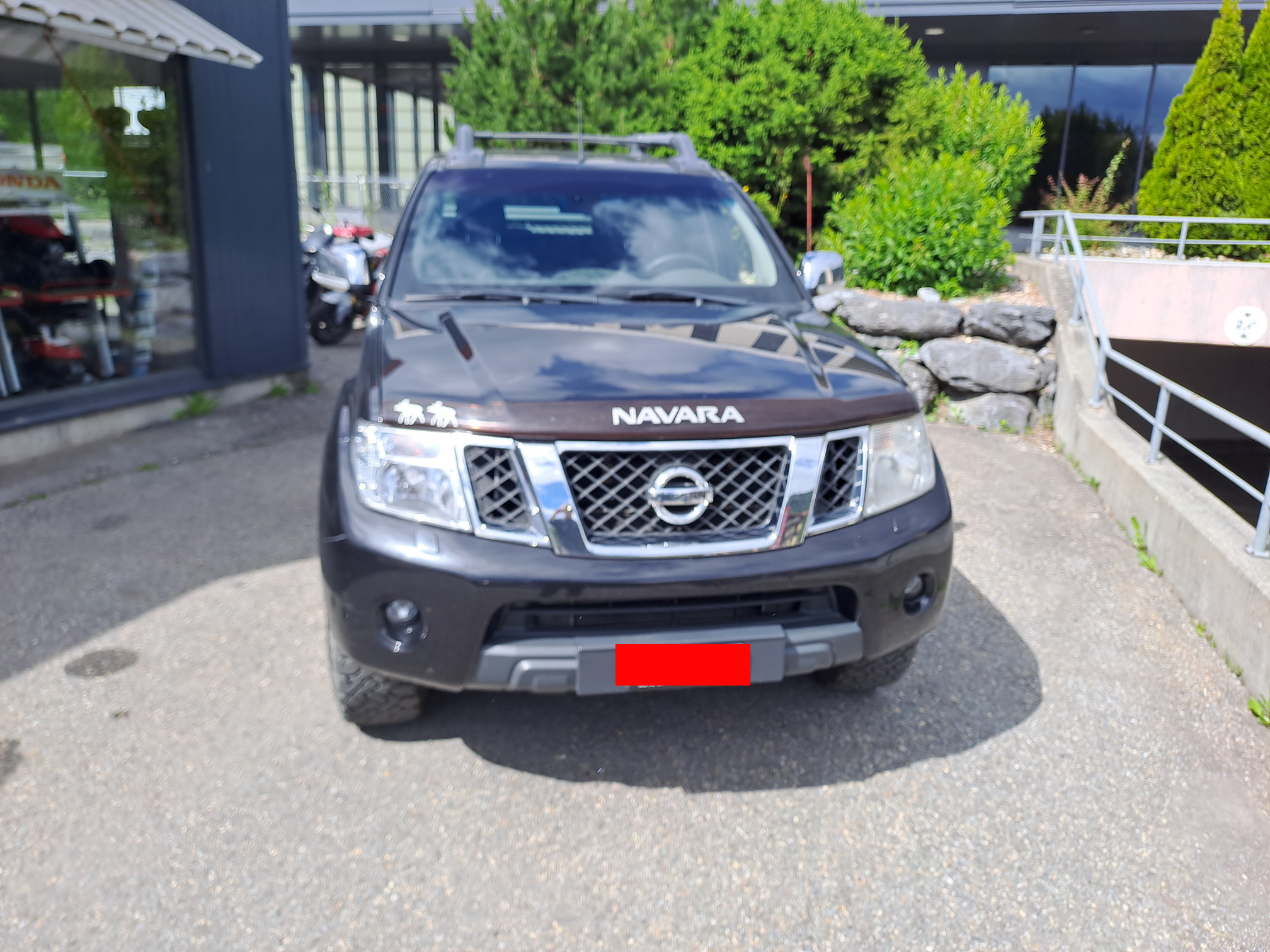 NISSAN Navara DC 4WD — zdjęcie 6