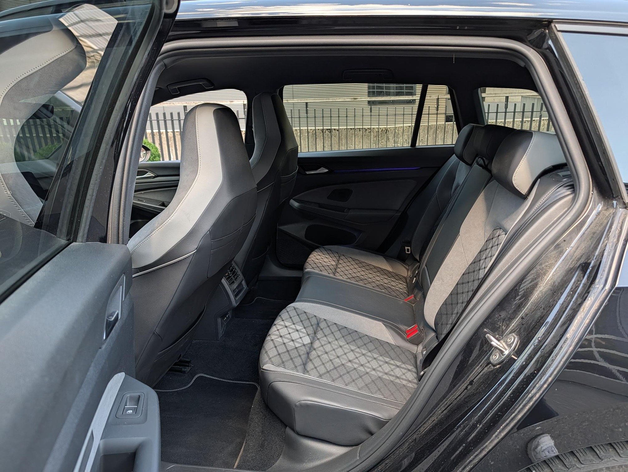 VW Golf 8 V 2.0 4M — zdjęcie 14