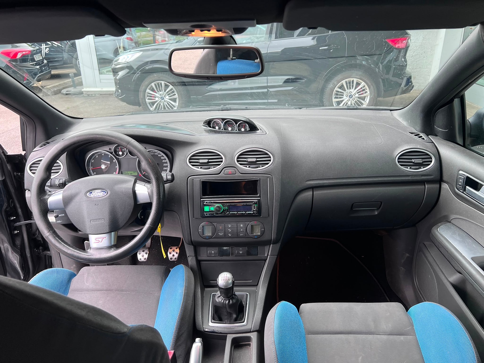FORD Focus ST — zdjęcie 5