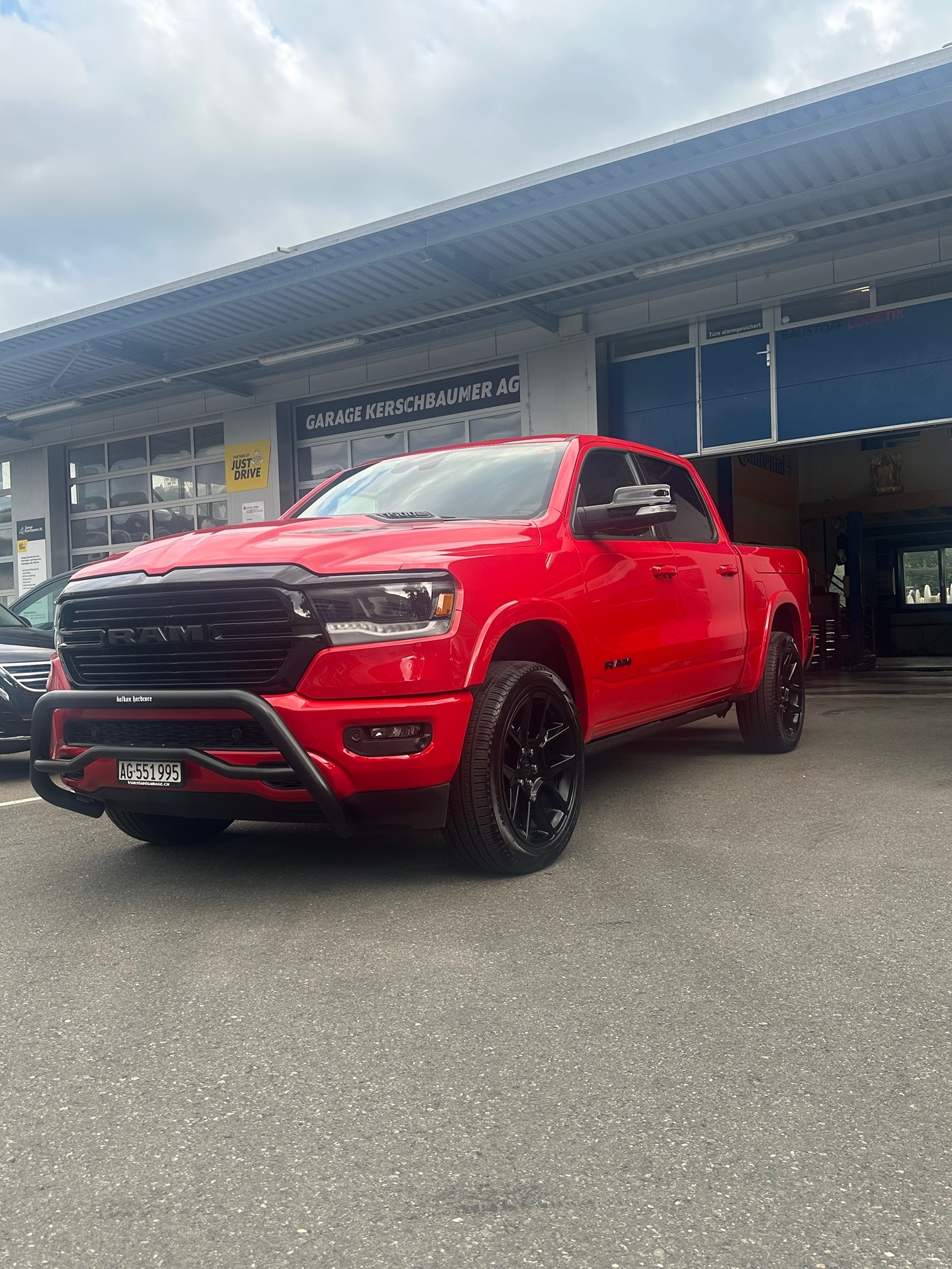 DODGE RAM 1500 — zdjęcie 3
