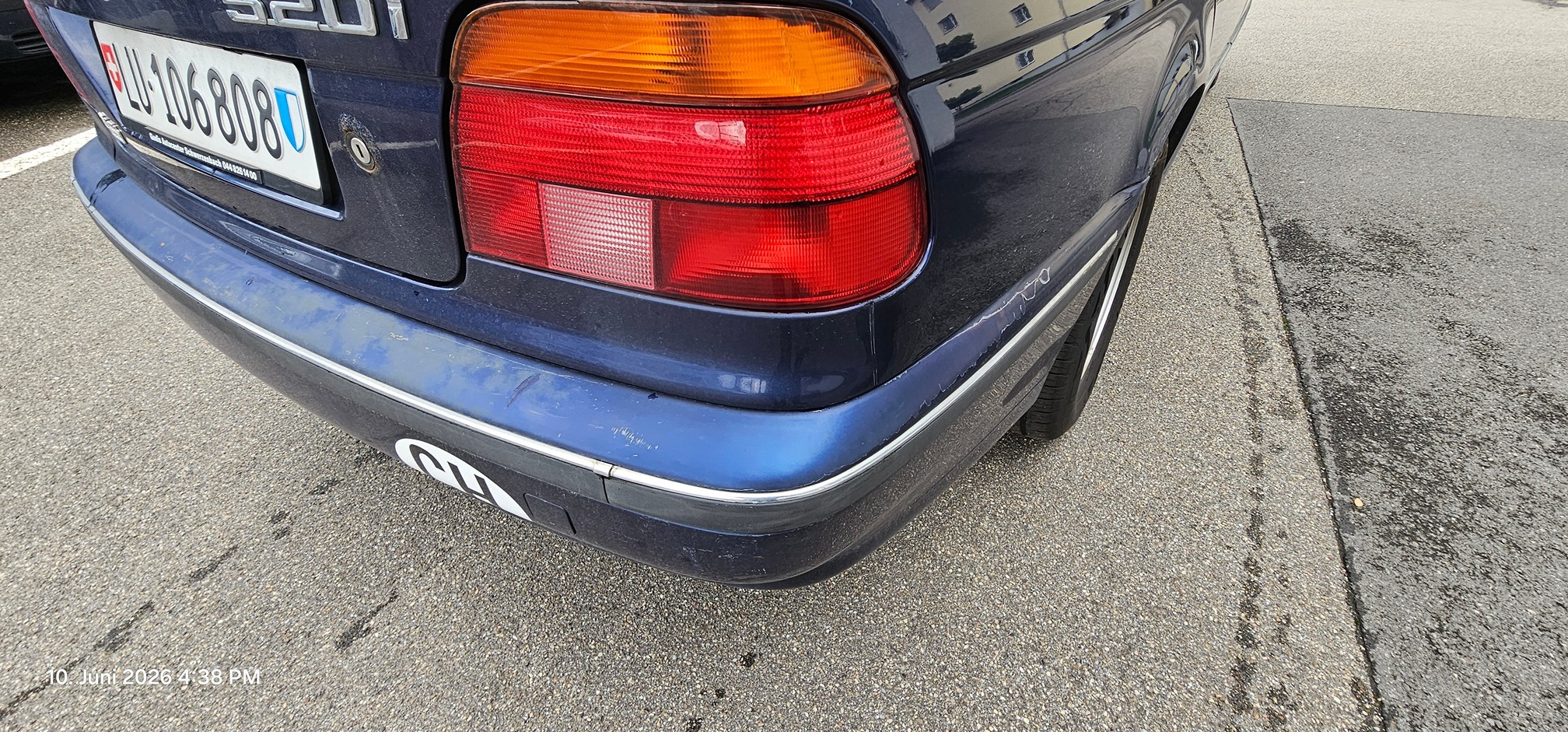 BMW 520i — zdjęcie 11