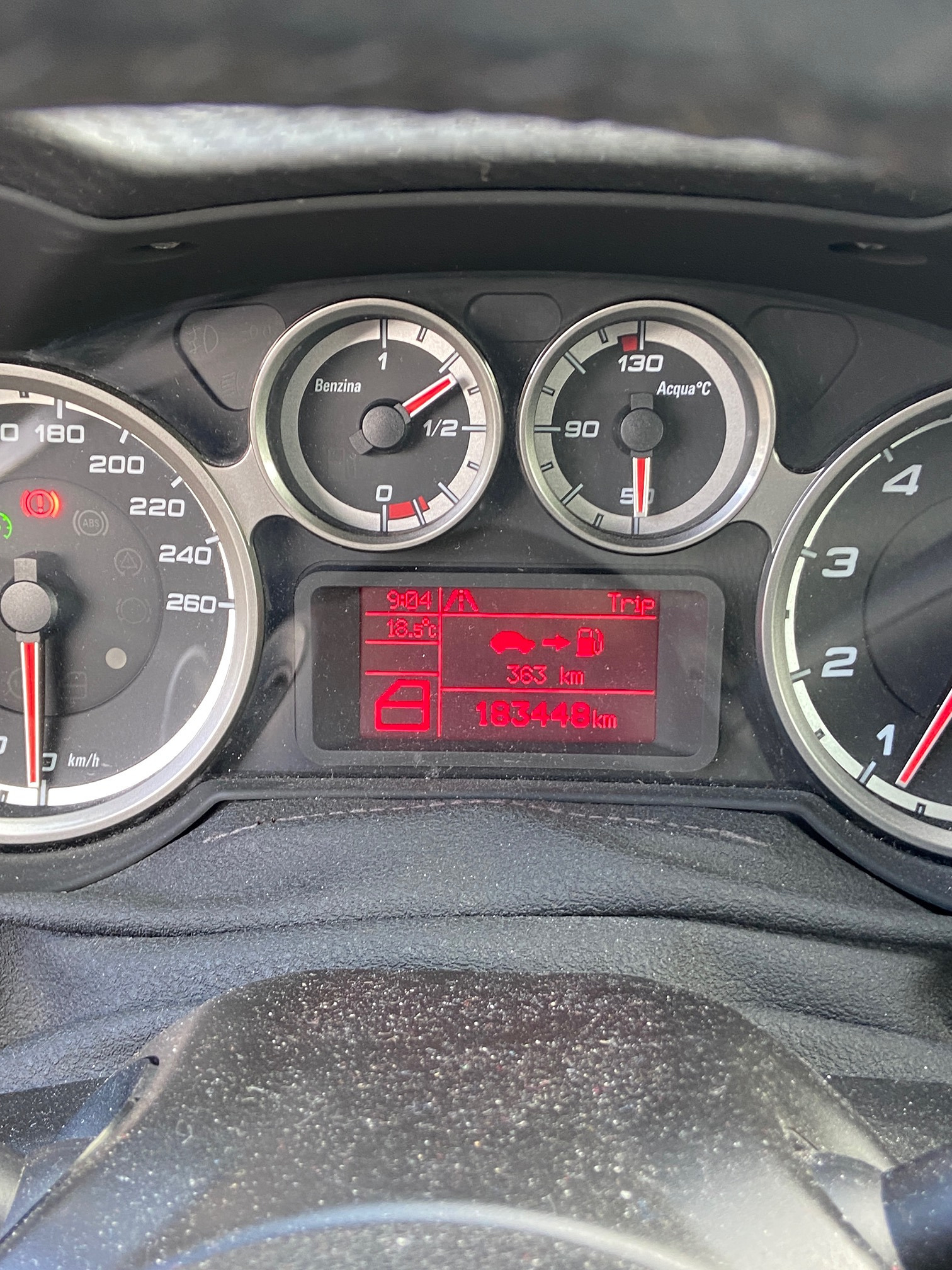 ALFA ROMEO MiTo 1.4TB — zdjęcie 14