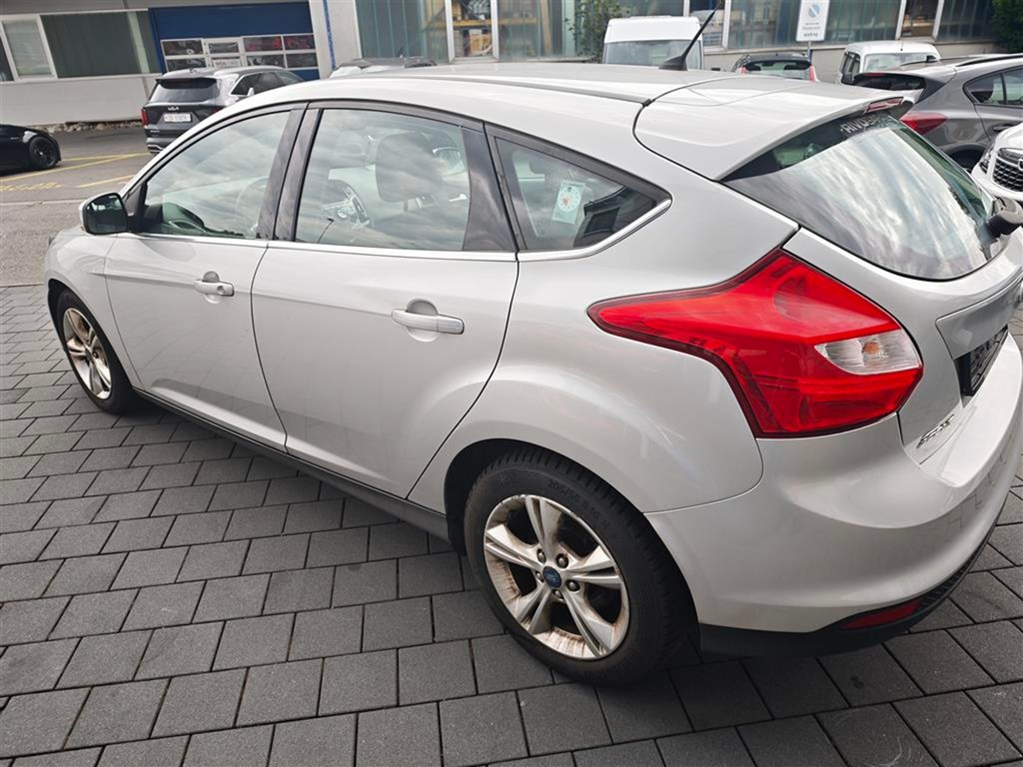 FORD Focus 2.0 TDCi — zdjęcie 2