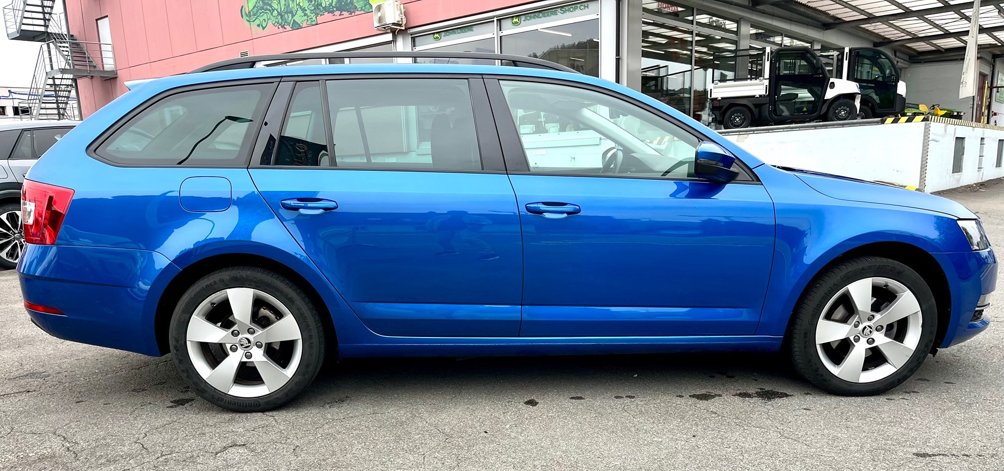 SKODA Octavia C 1.5TSI 150PS  6 Gang( MFK 10.2025) — zdjęcie 4