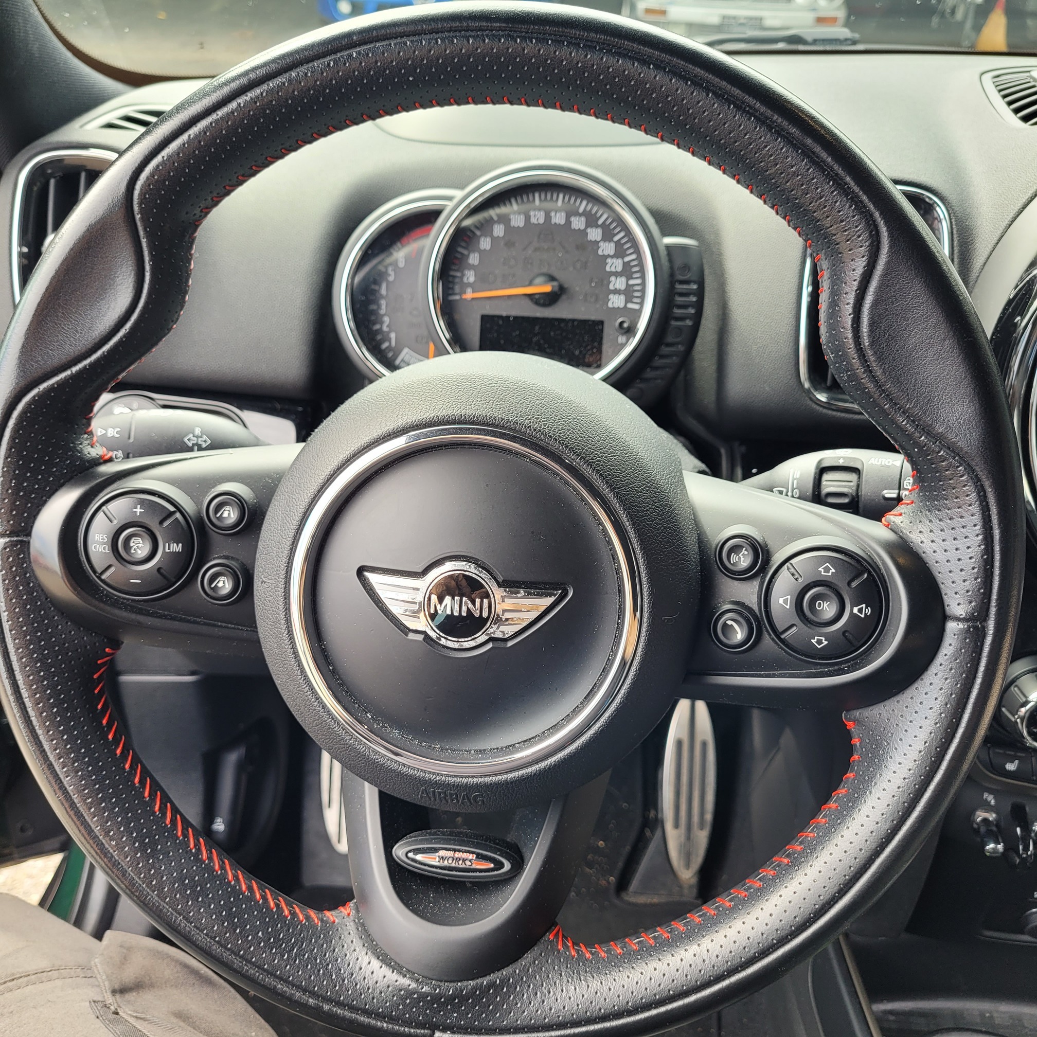 MINI Countryman — zdjęcie 12