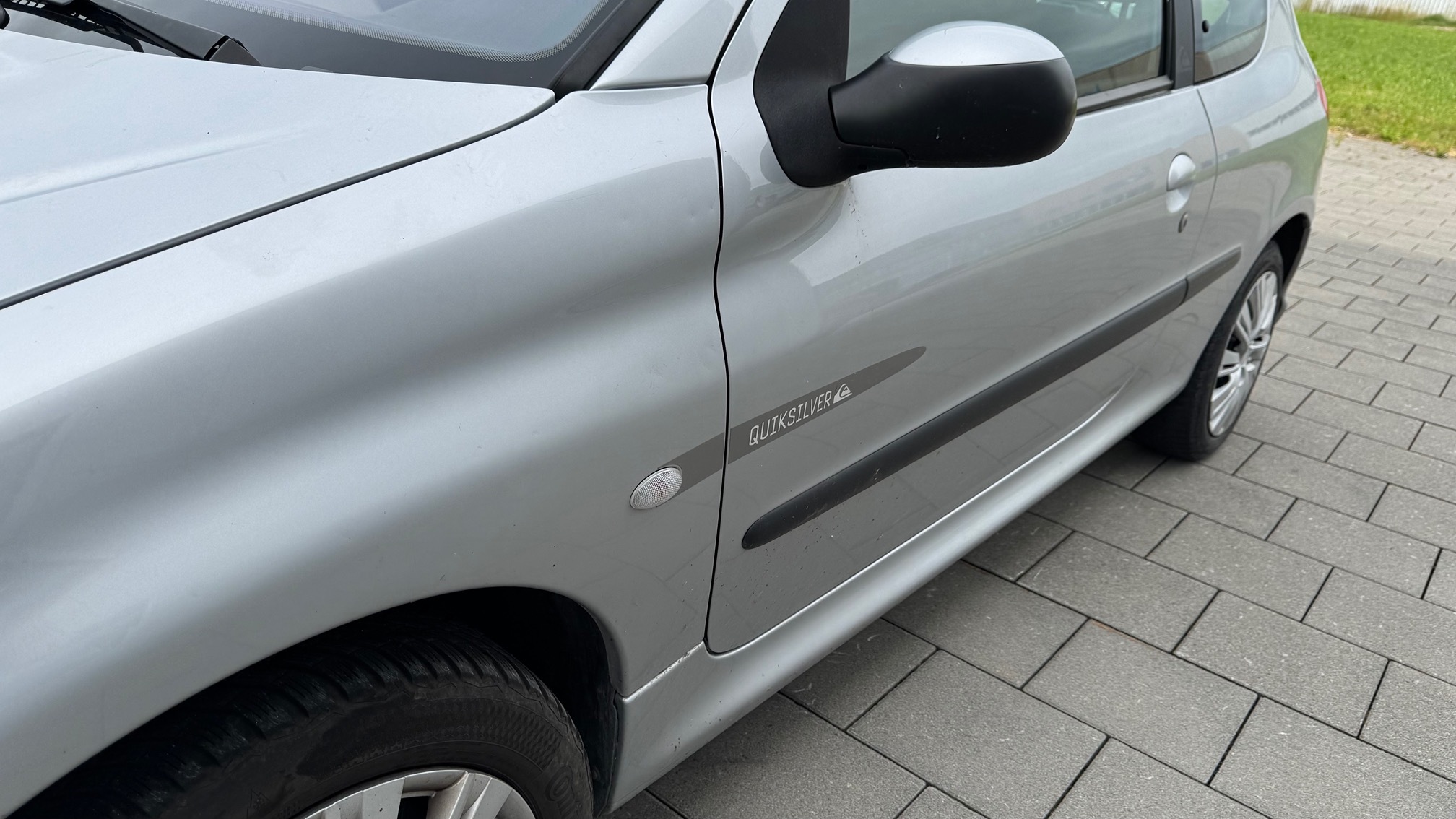 PEUGEOT 206 1.6 — zdjęcie 8