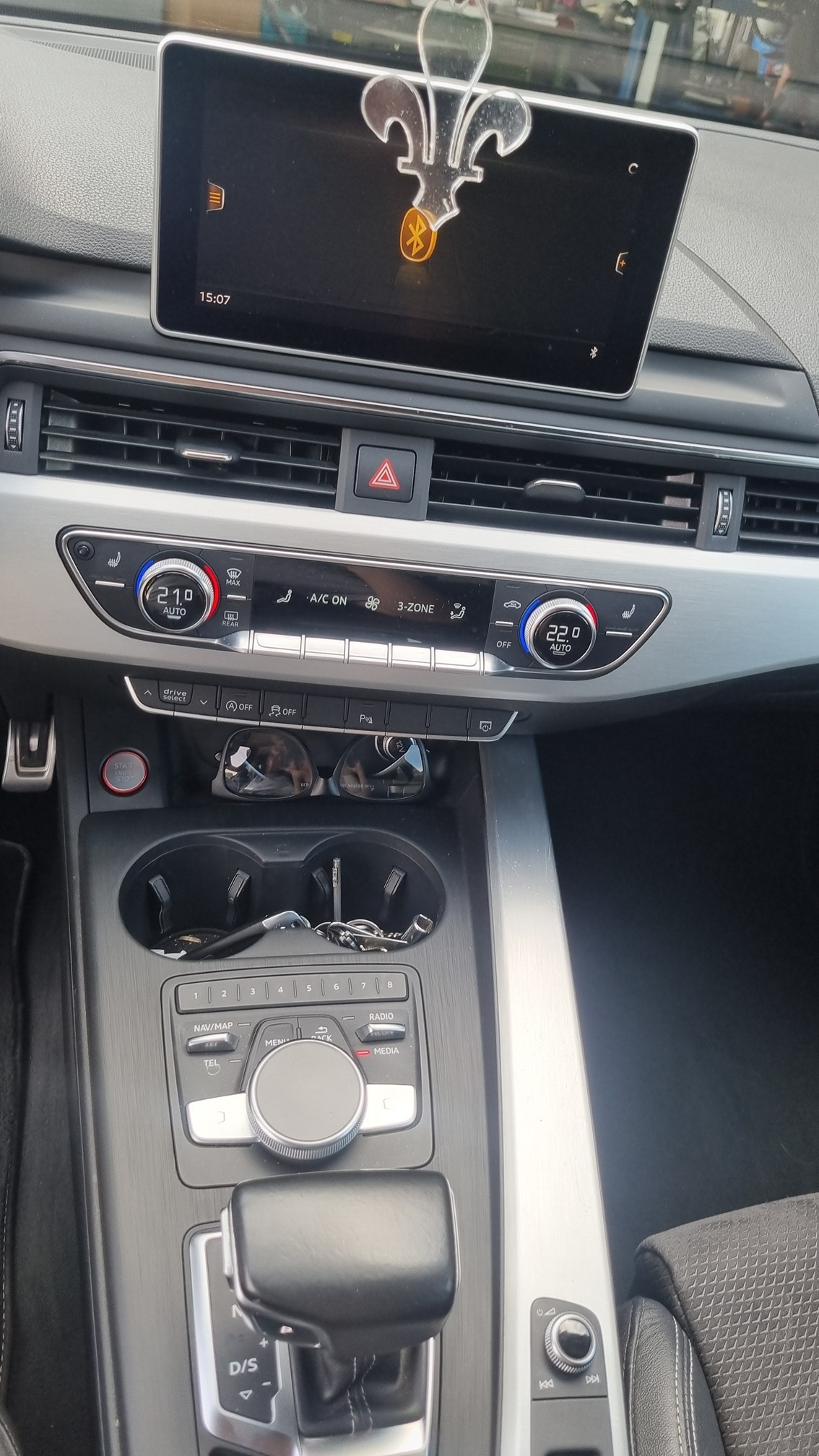 AUDI S4 Av.qu. 3.0TFSI — zdjęcie 10