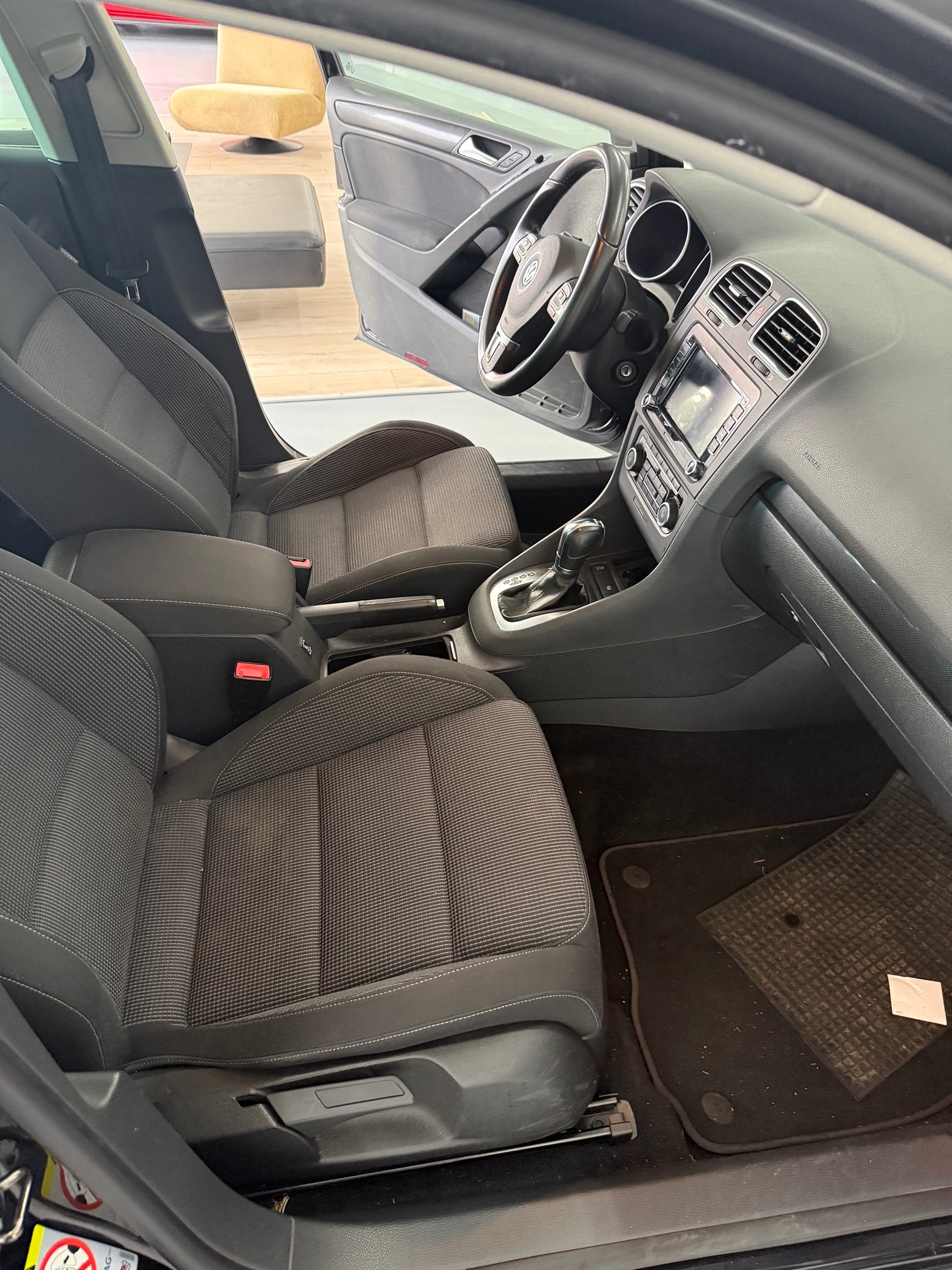 VW Golf VI 1.4 TFSI — zdjęcie 14