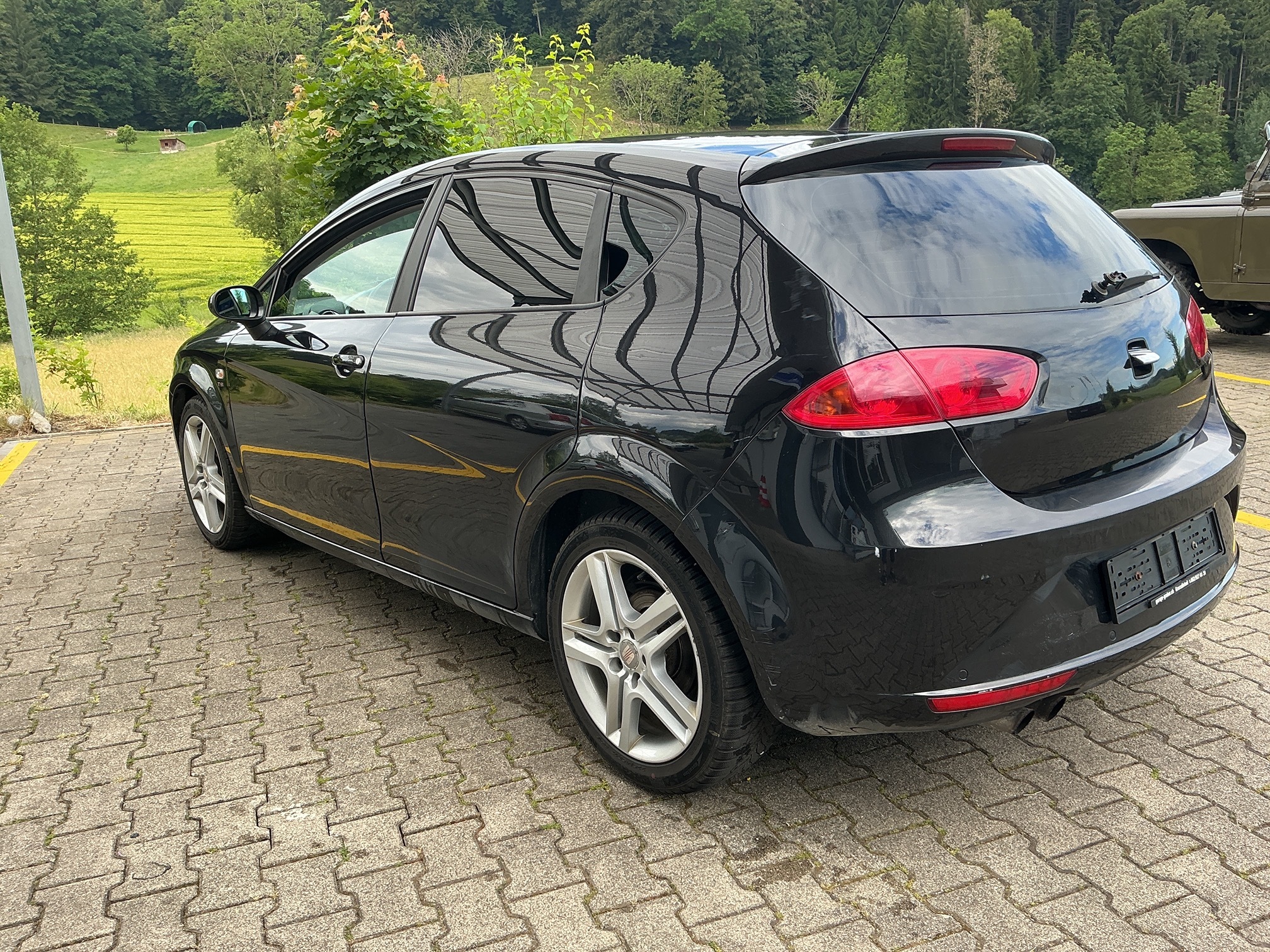 SEAT Leon 1.8TFSI — zdjęcie 2