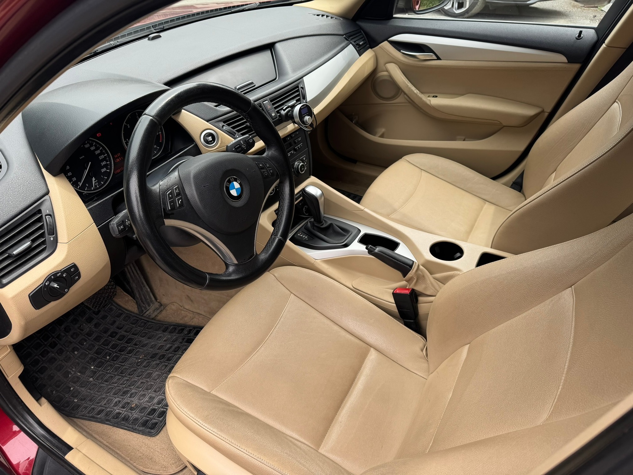 BMW X1 xDrive23d — zdjęcie 7
