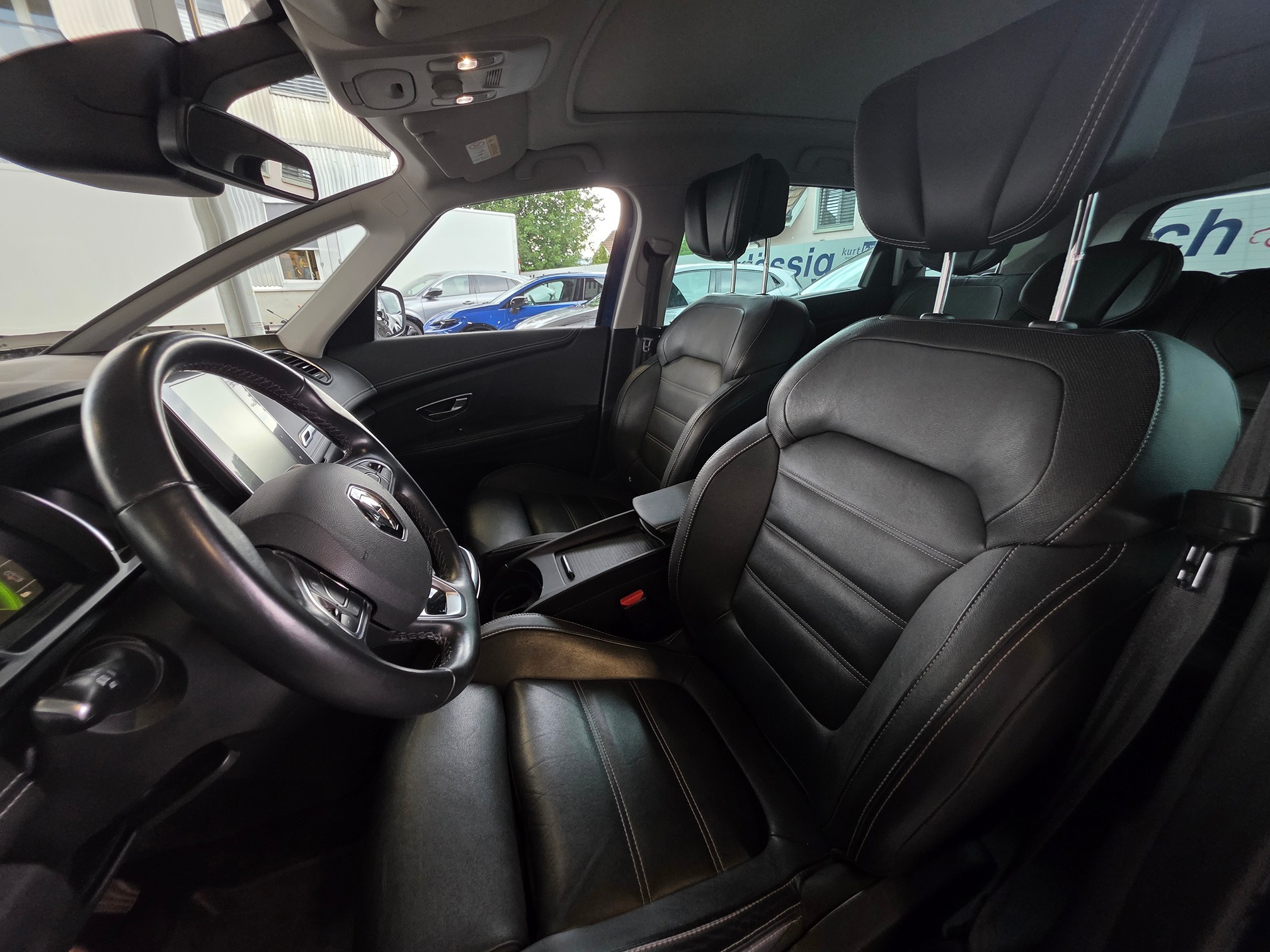 RENAULT Scenic — zdjęcie 13