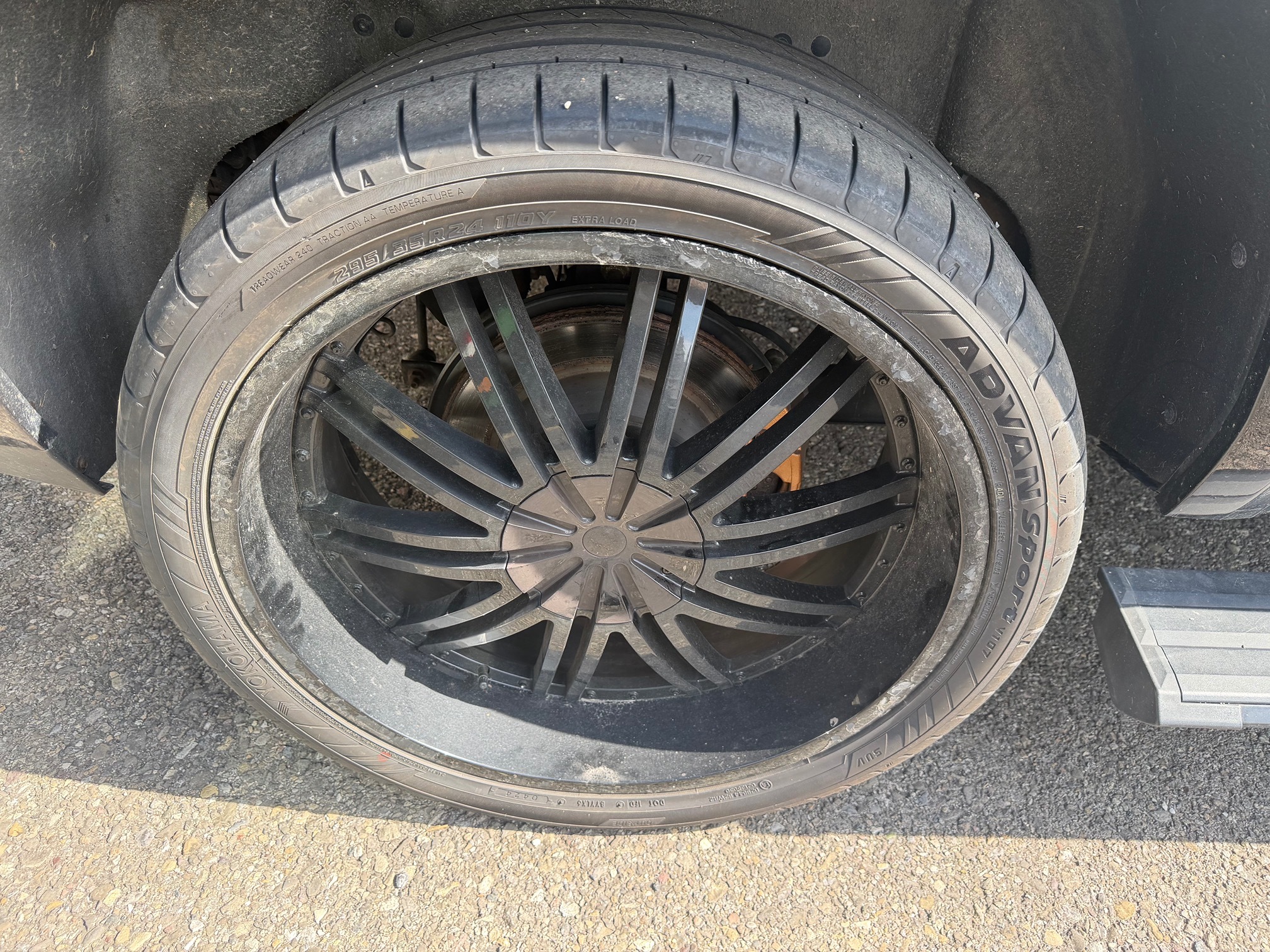 CADILLAC Escalade 6.2 4X4 — zdjęcie 6