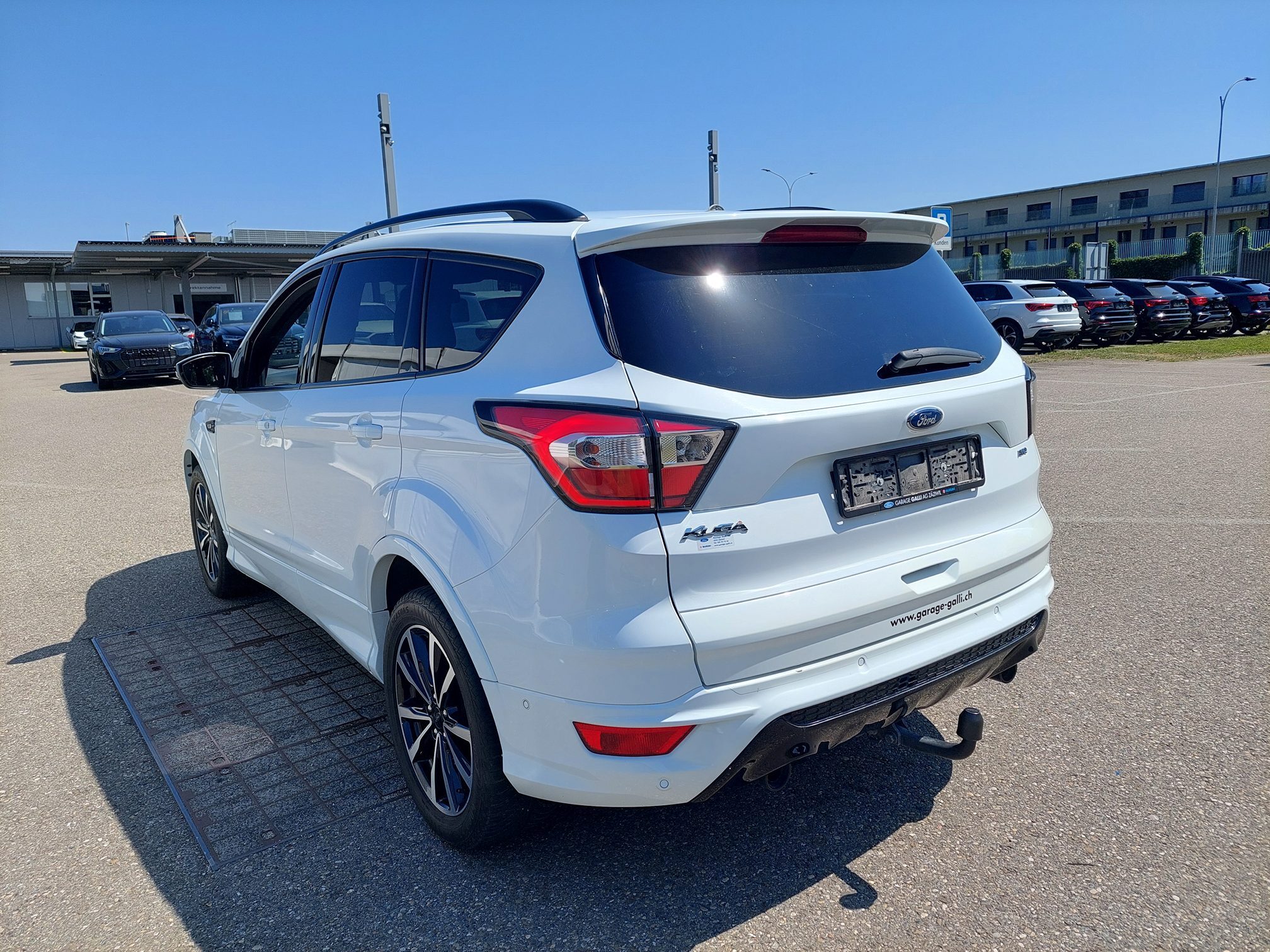 FORD Kuga 2.0 TDCi 4x4 — zdjęcie 4