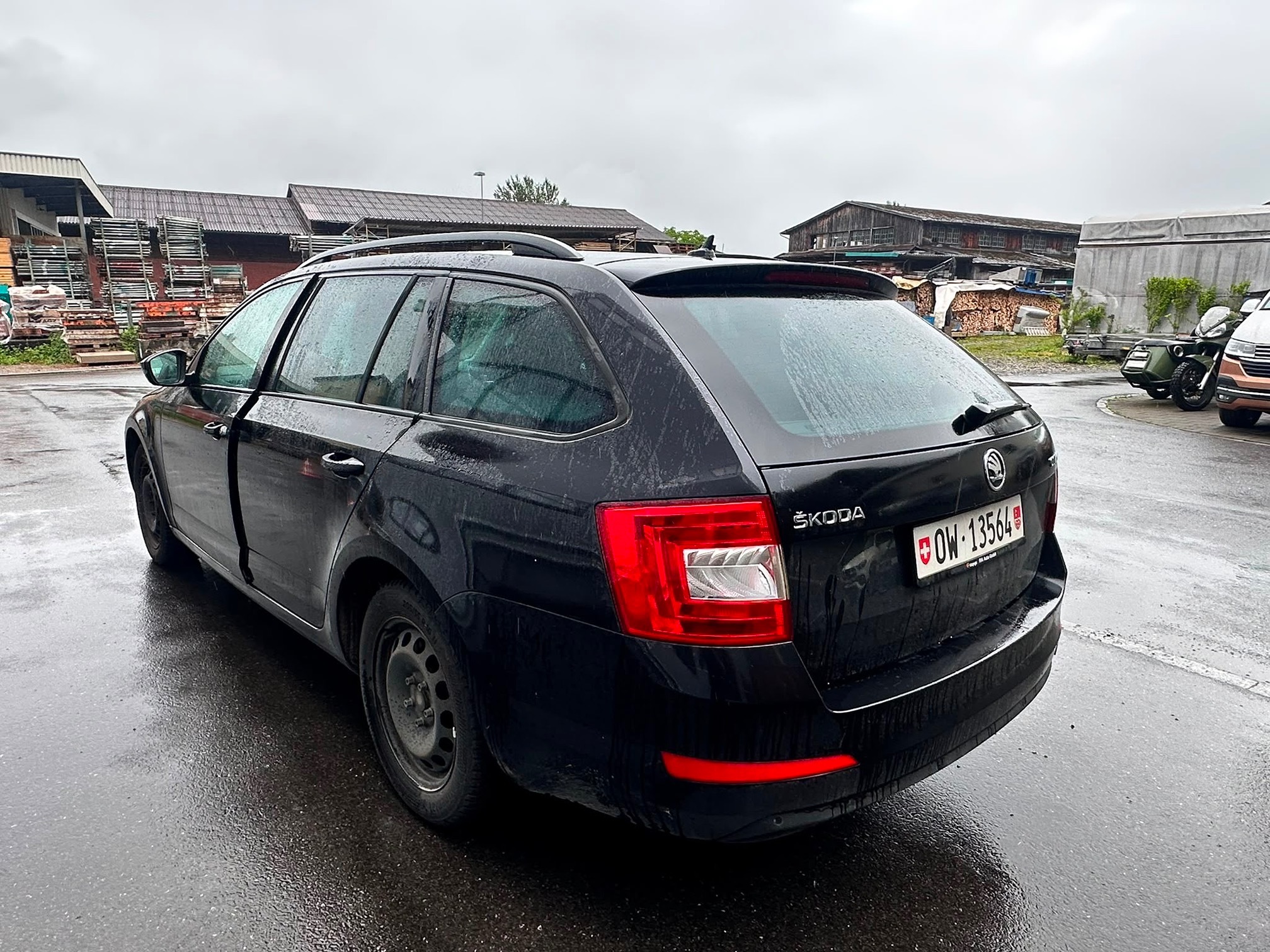 SKODA Octavia 2.0TDI — zdjęcie 5