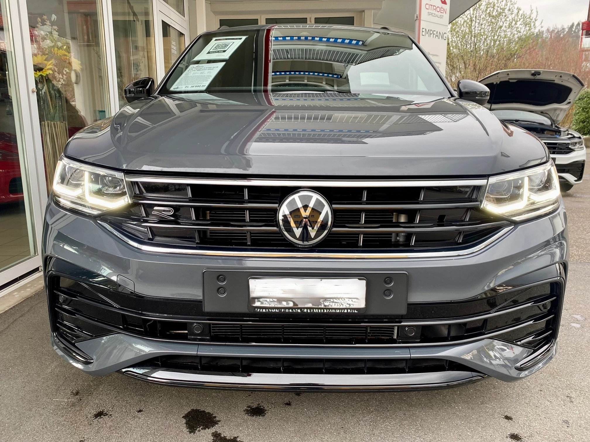 VW Tiguan 2.0 TDI 4M — zdjęcie 3