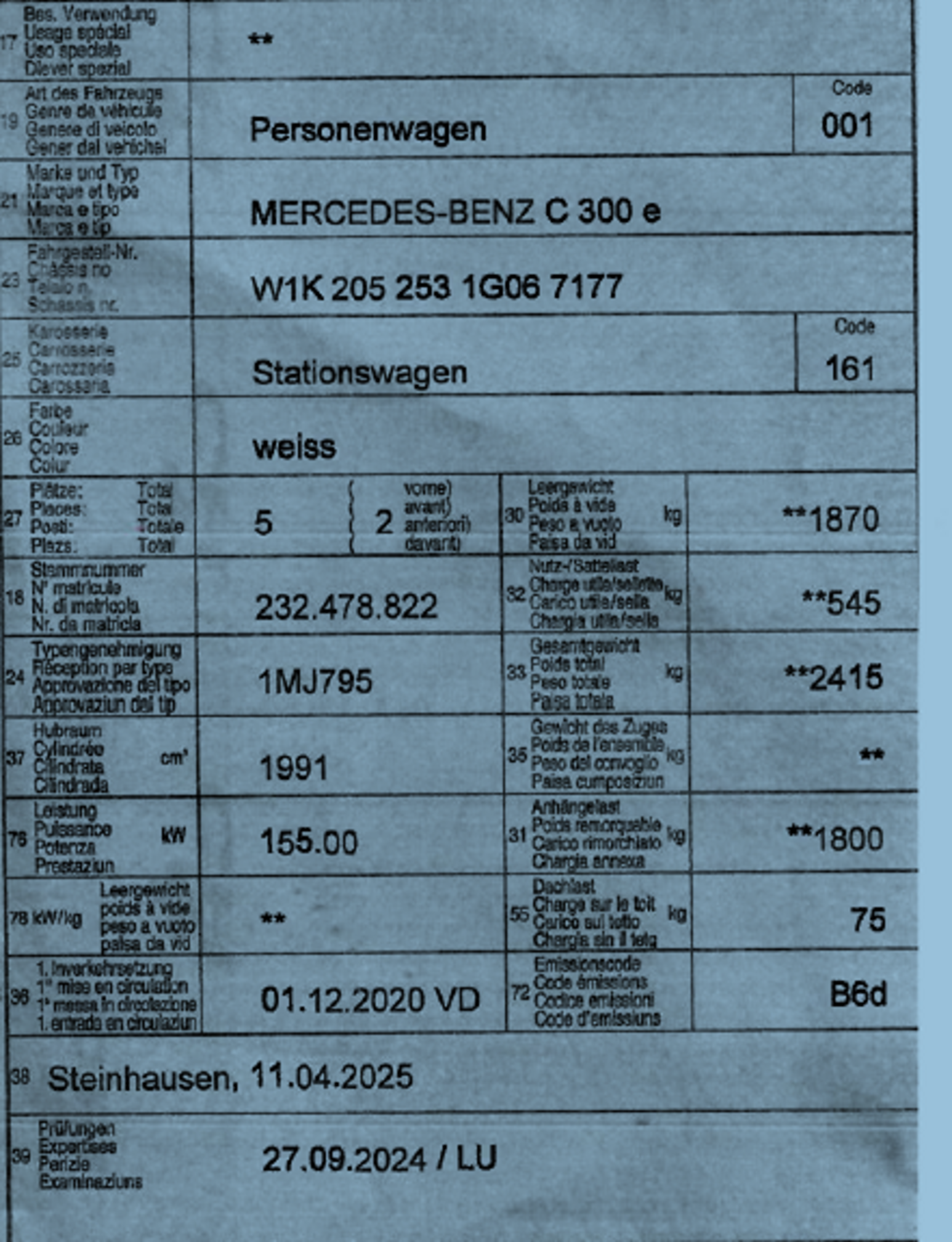 MERCEDES-BENZ C 300 e — zdjęcie 7