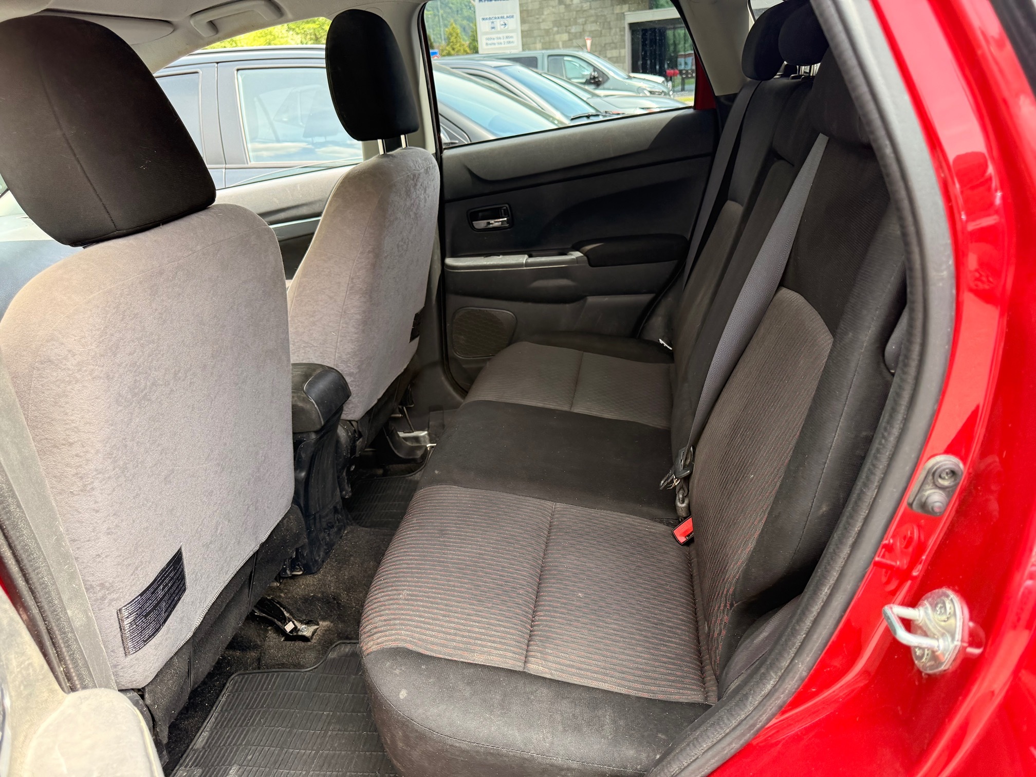 MITSUBISHI ASX 2.2 DID — zdjęcie 9