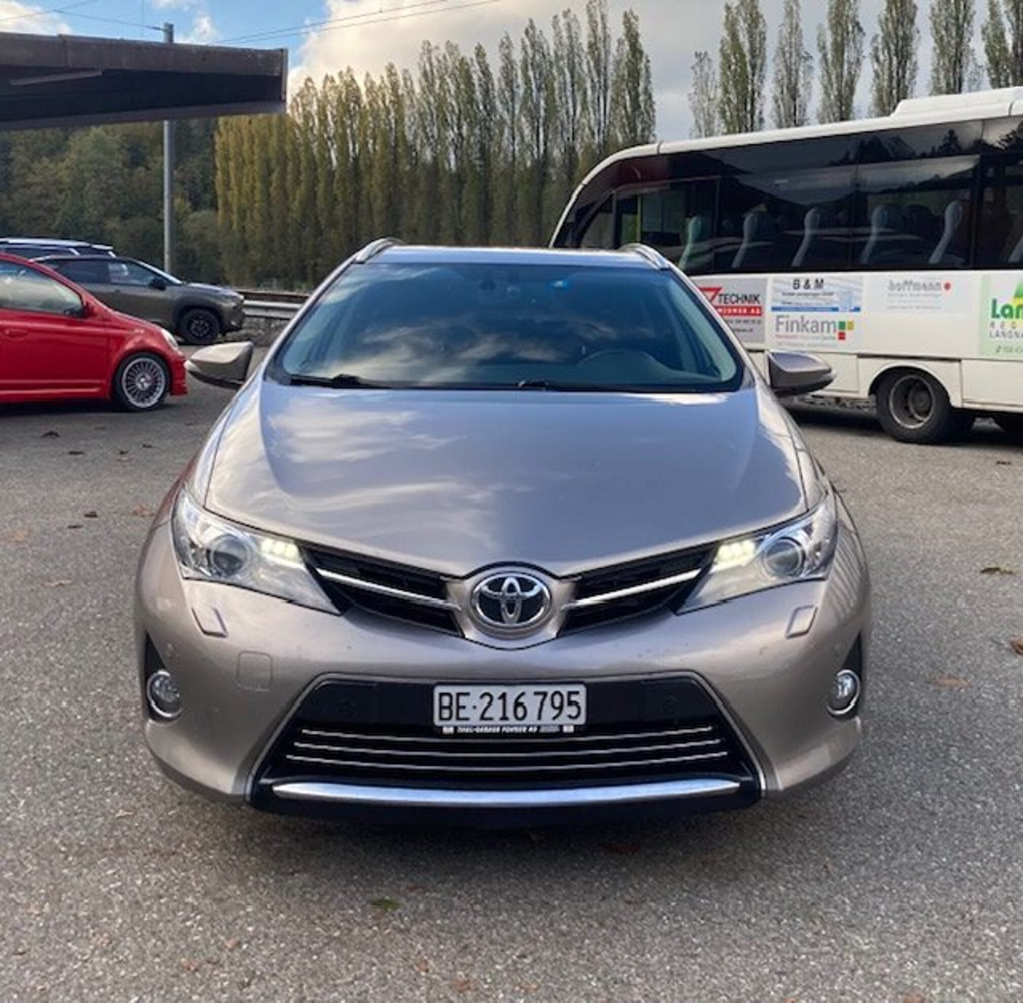 TOYOTA Auris 2.0 DPF — zdjęcie 4