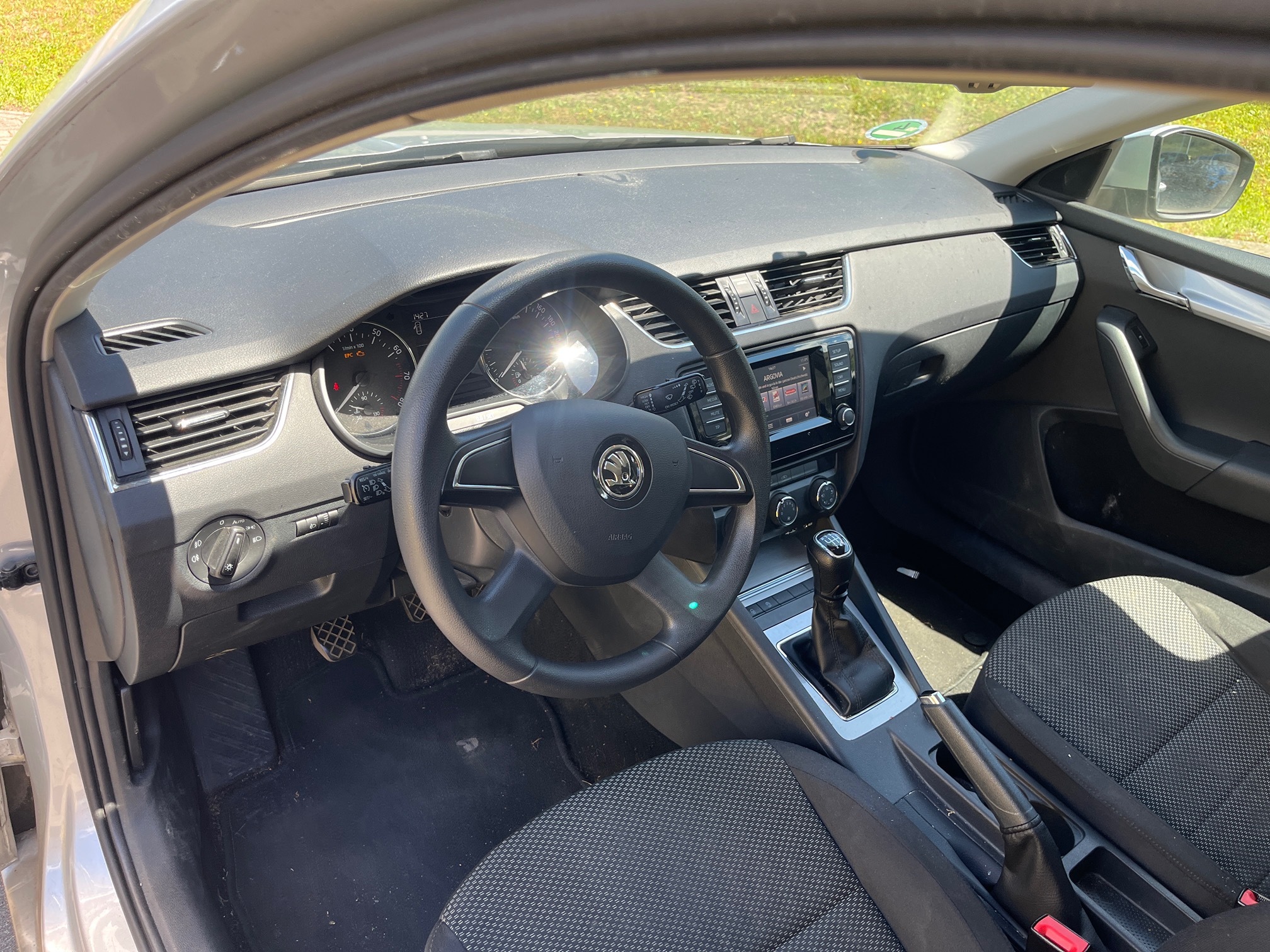 SKODA Octavia 1.4 Combi — zdjęcie 10