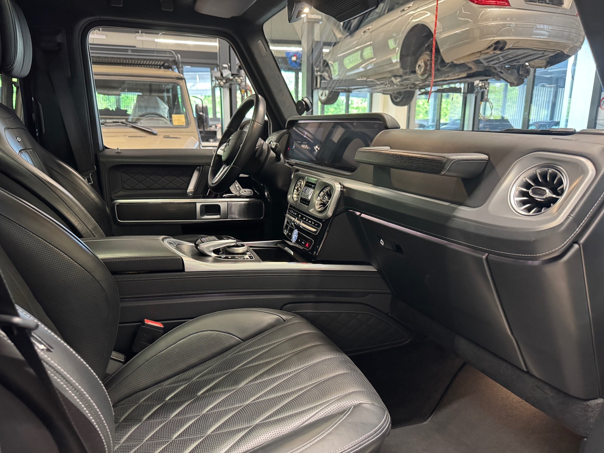 MERCEDES-BENZ G 500 — zdjęcie 7