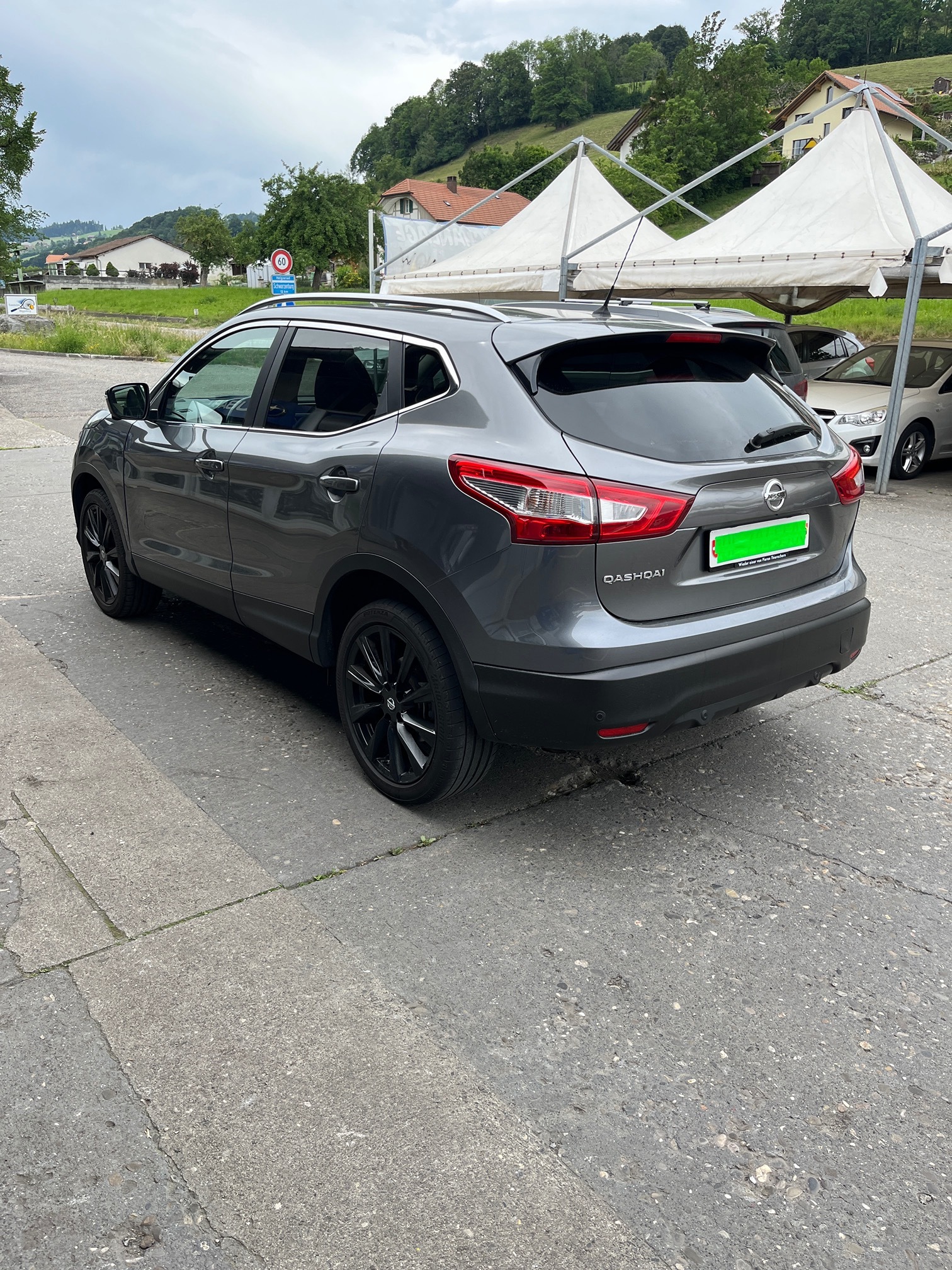 NISSAN Qashqai — zdjęcie 3