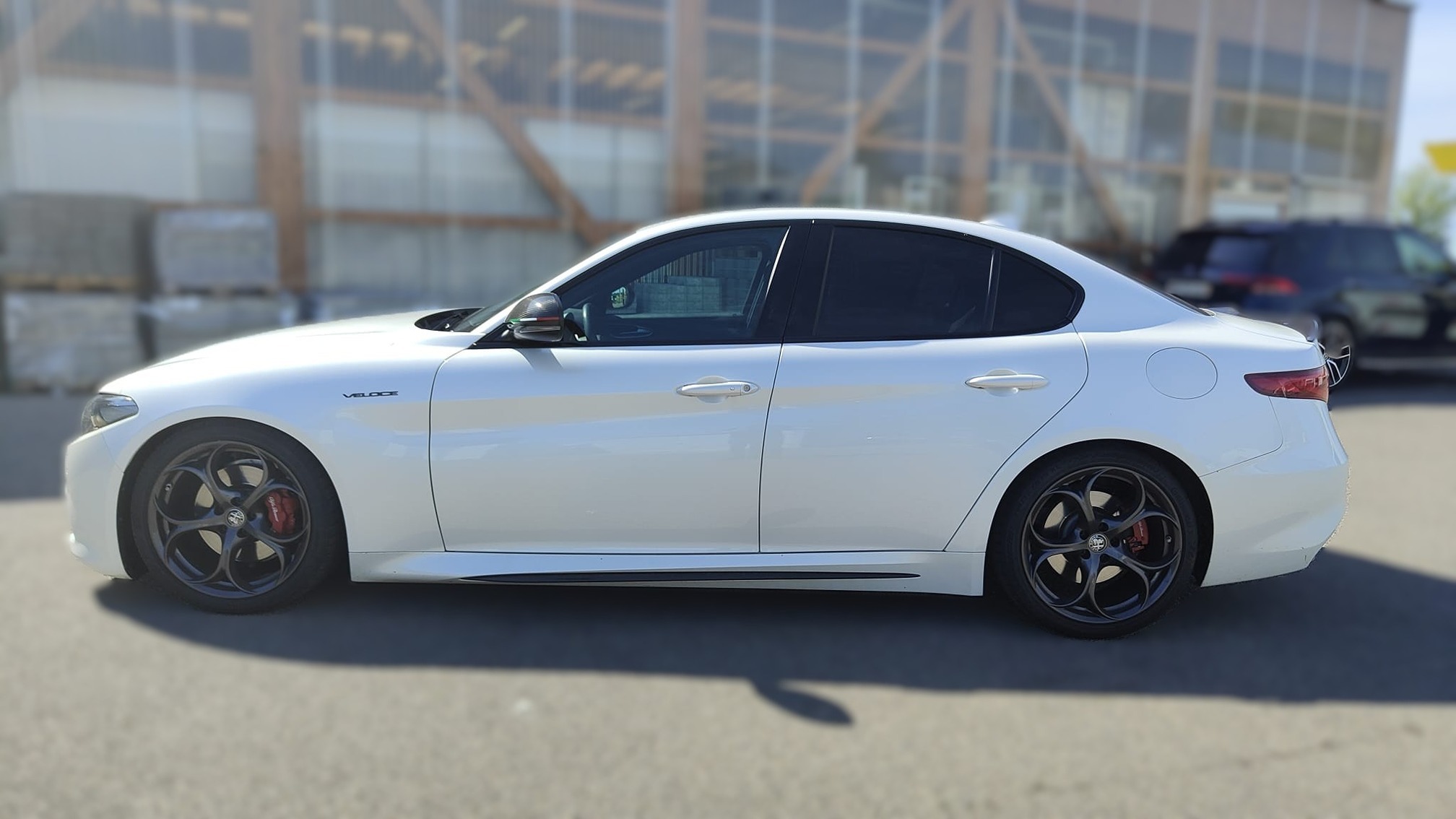 ALFA ROMEO Giulia 2.0 Q4 — zdjęcie 4