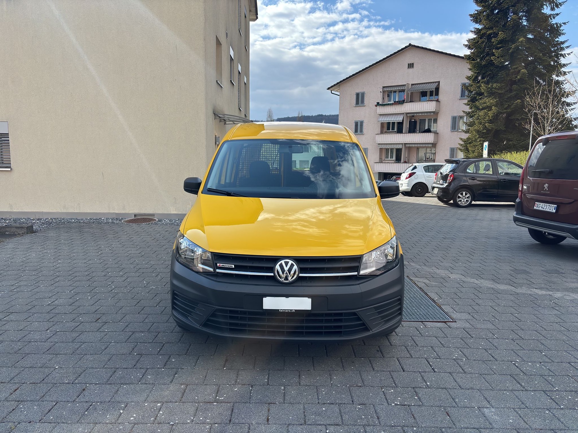 VW CaddyMax 2.0TDI4M — zdjęcie 1
