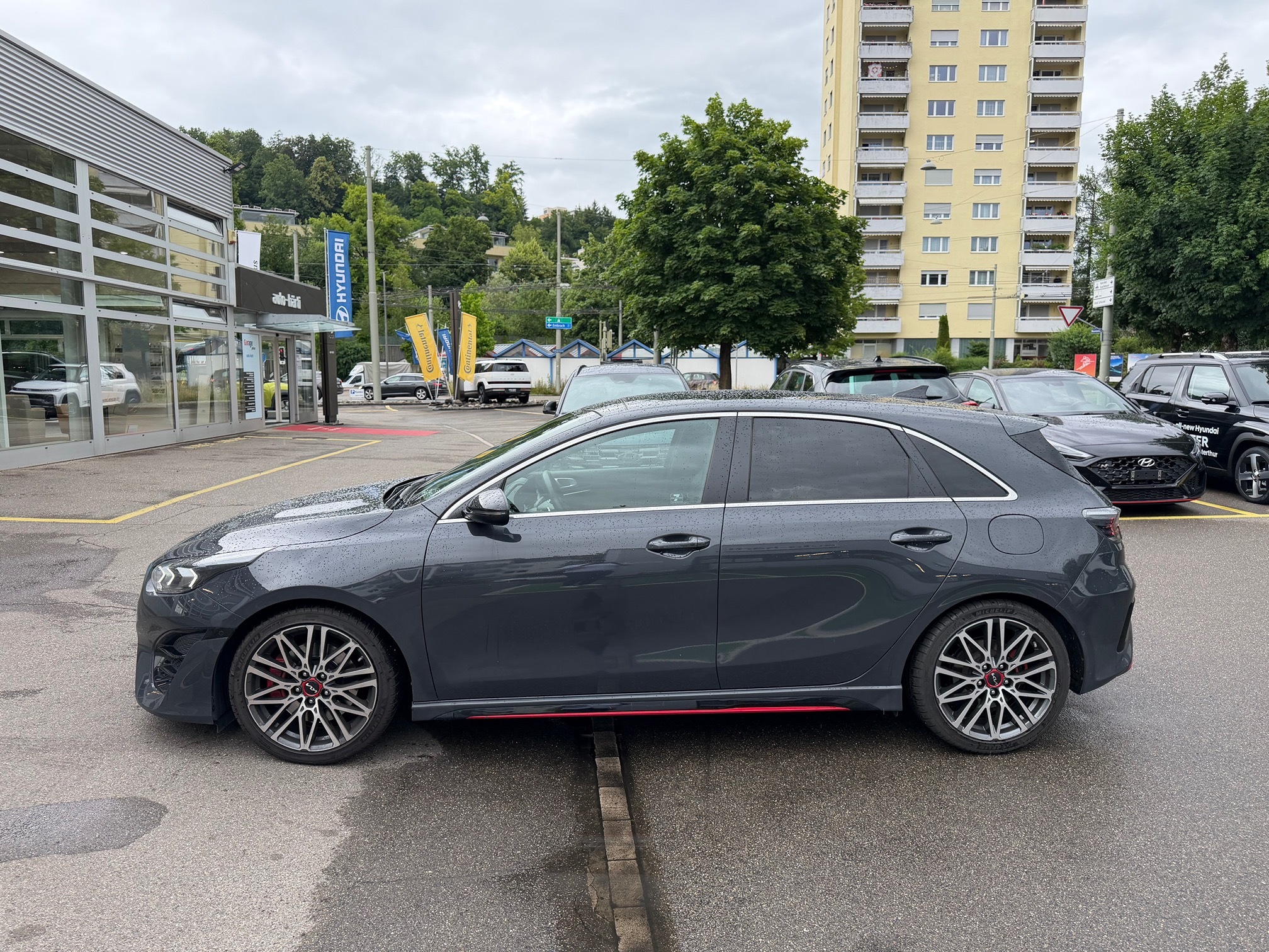 KIA Ceed 1.6 TGDI DCT — zdjęcie 2