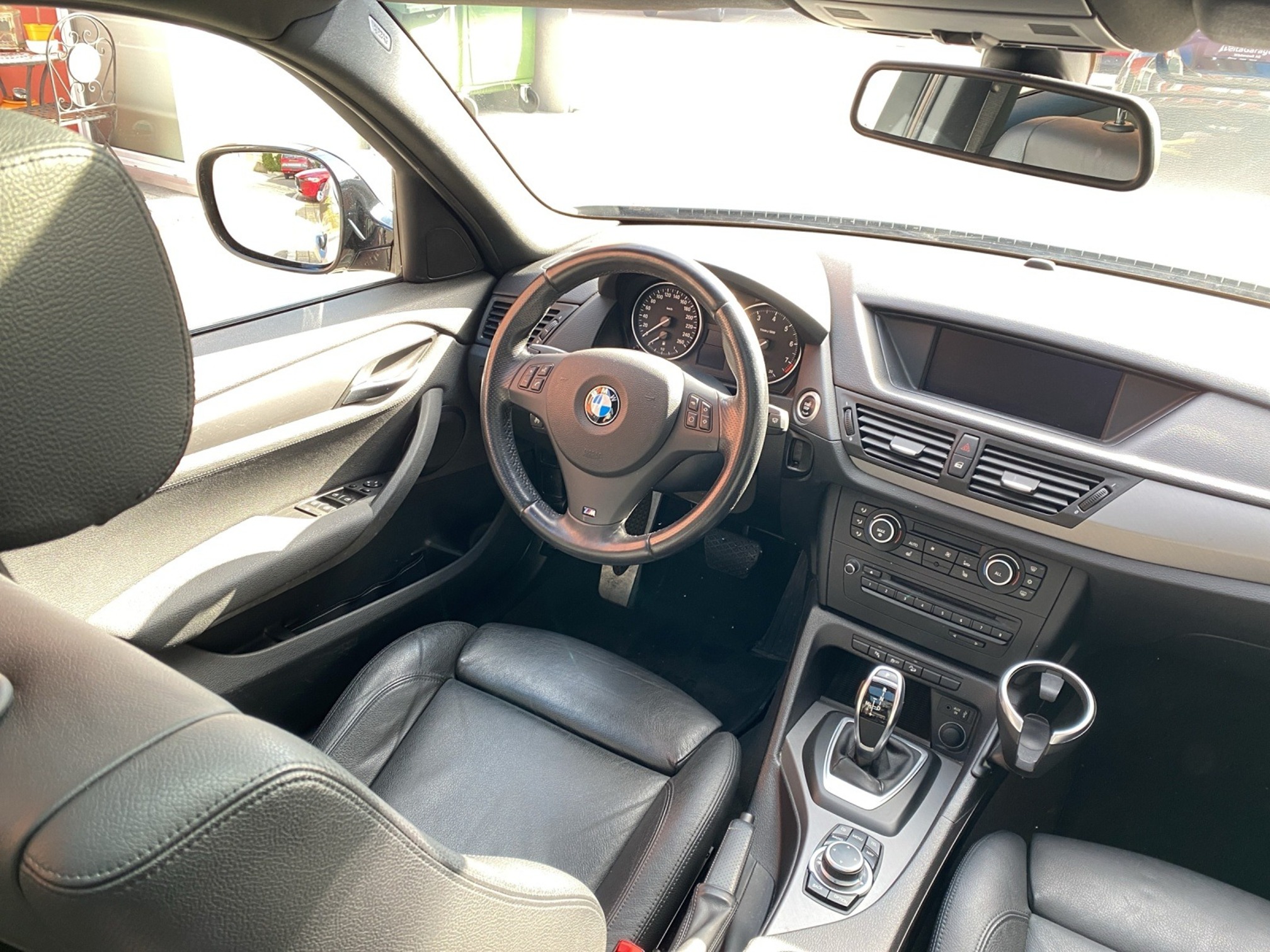 BMW X1 xDrive28i — zdjęcie 15