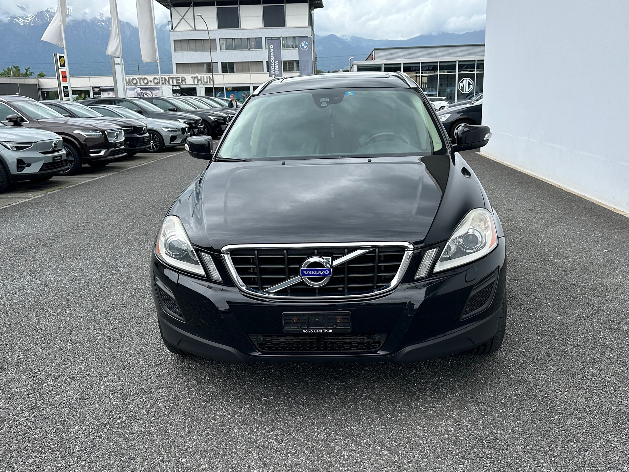 VOLVO XC60 D5 AWD — zdjęcie 1