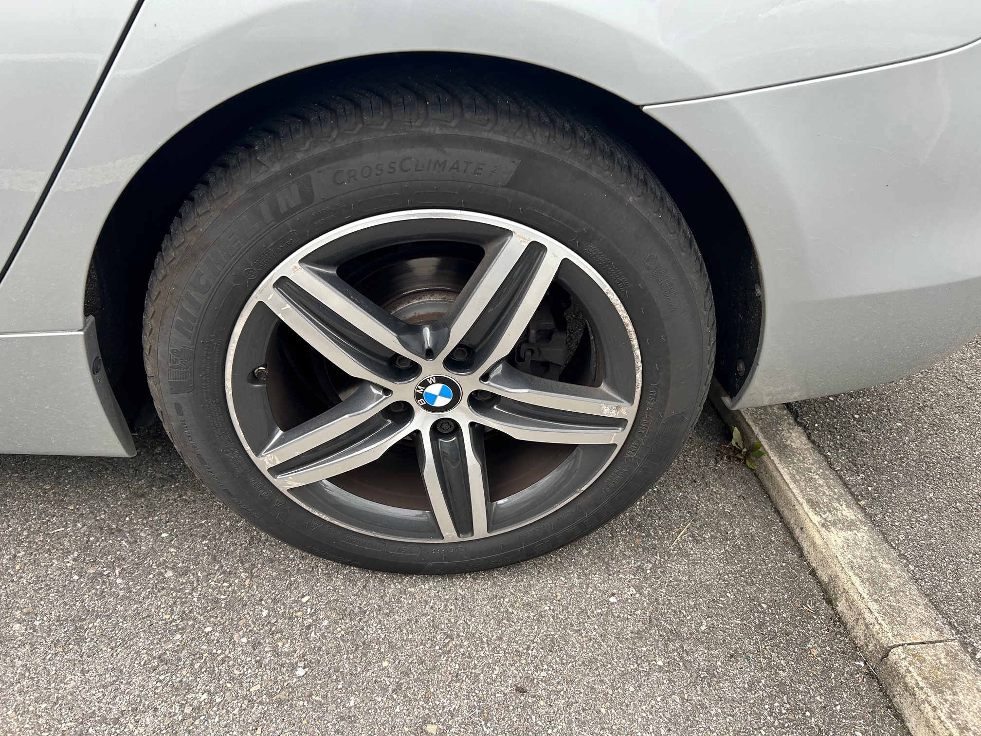BMW 220d xDrive — zdjęcie 7